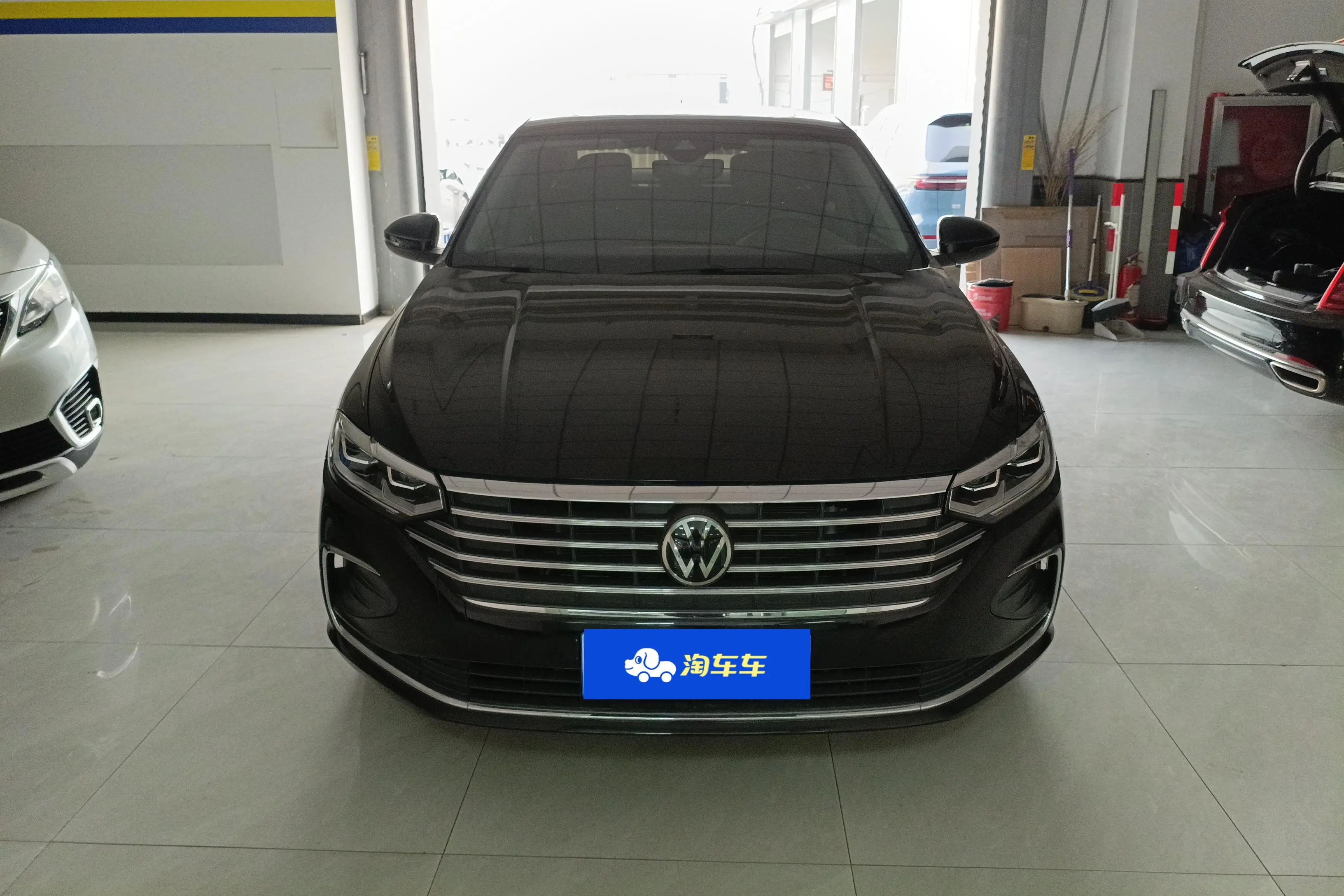 Volkswagen Lavida  из Китая