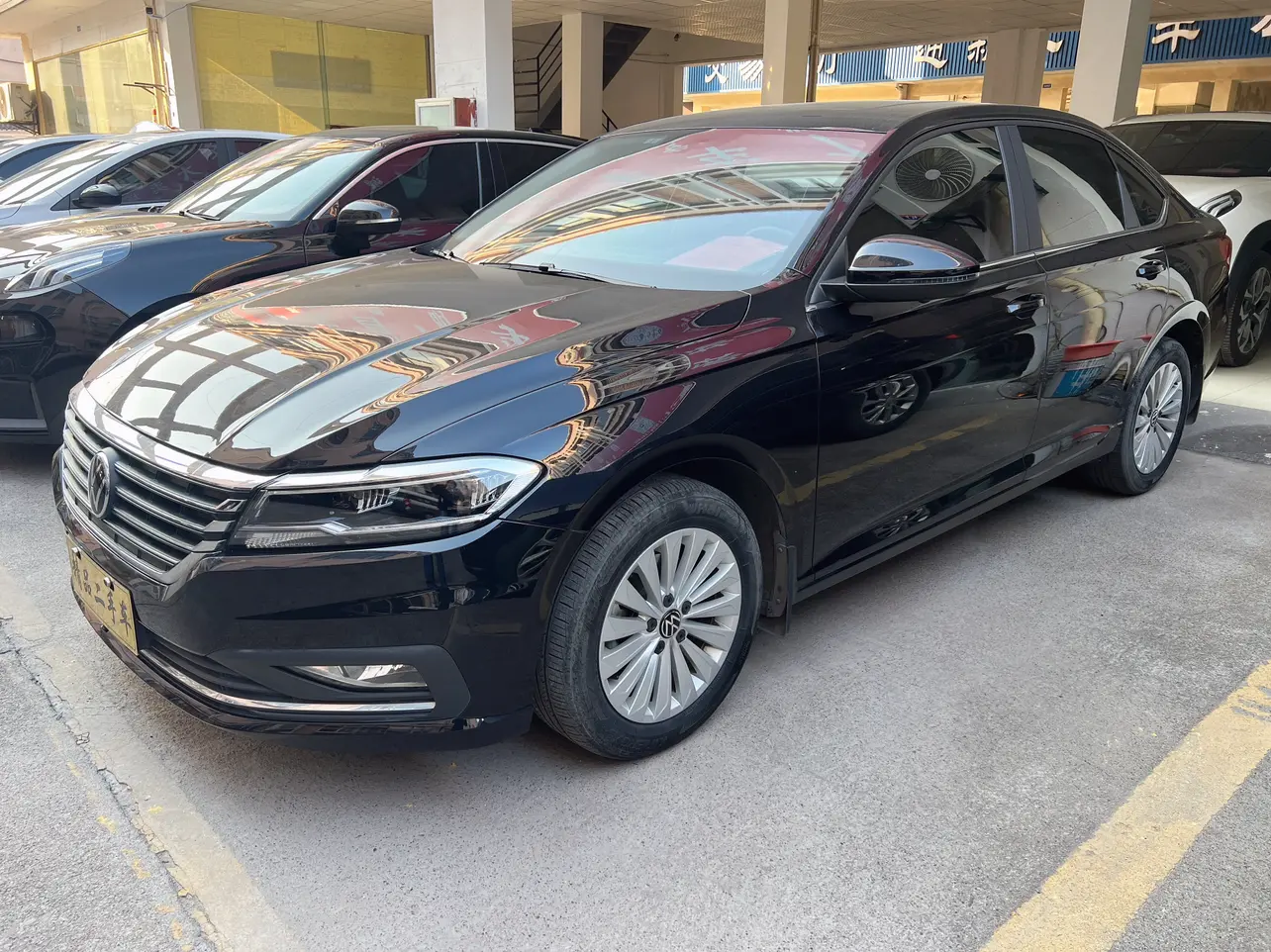 Volkswagen Lavida  из Китая