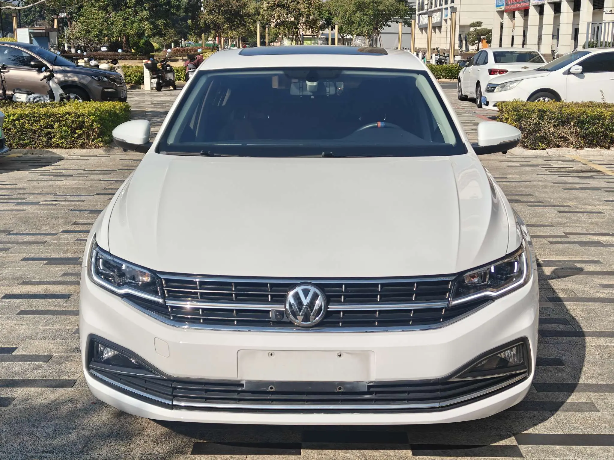 Volkswagen Bora  из Китая