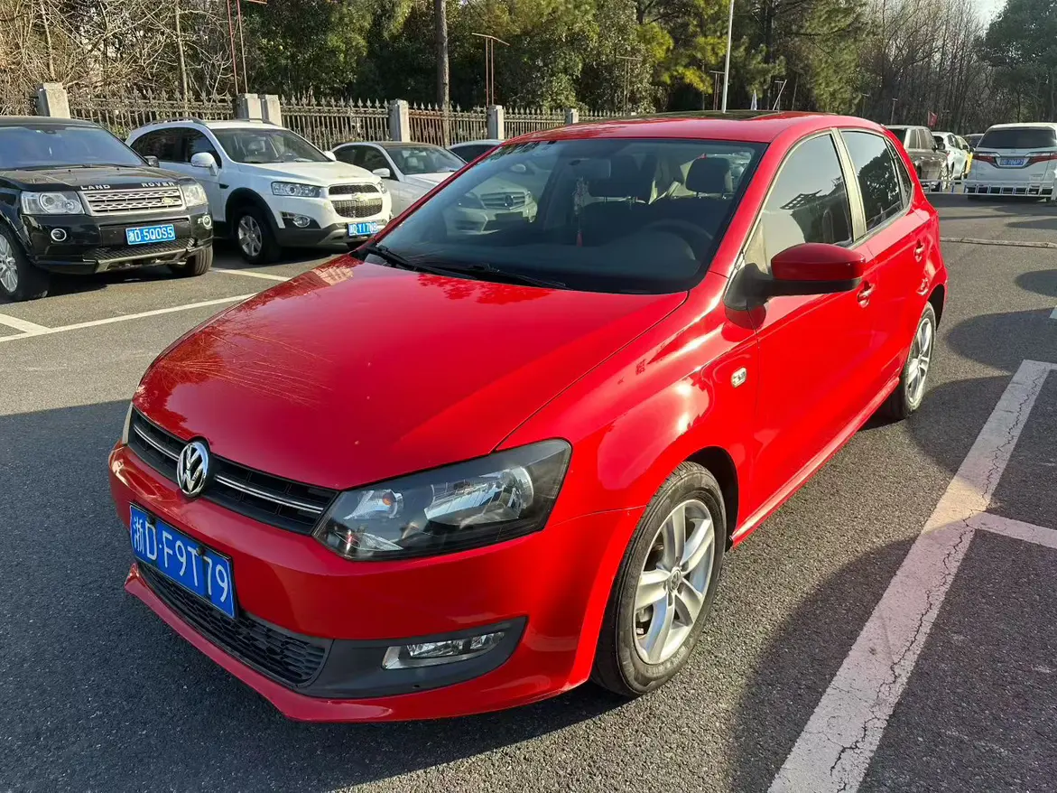 Volkswagen Polo  из Китая