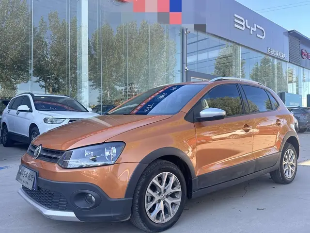 Volkswagen Polo  из Китая