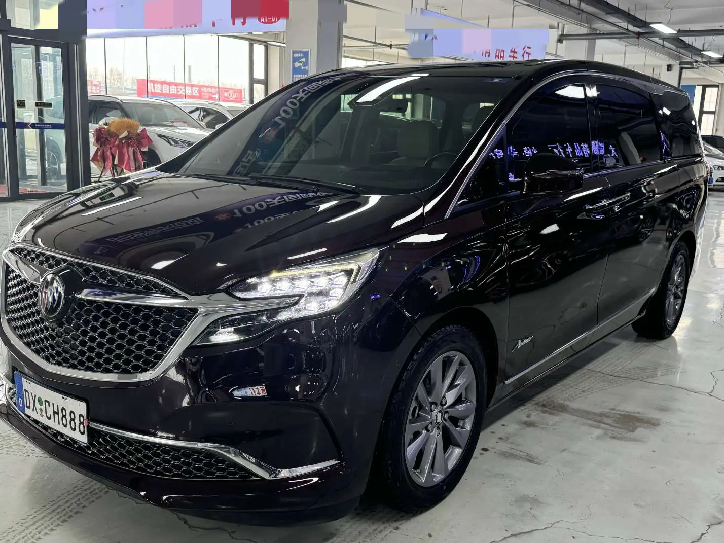 Buick GL8  из Китая