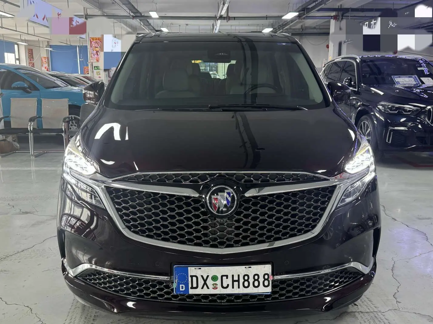 Buick GL8  из Китая