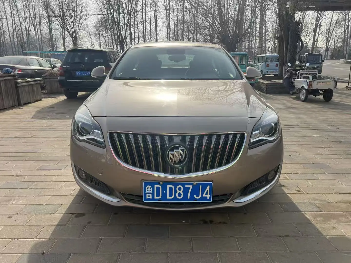 Buick Majesty  из Китая