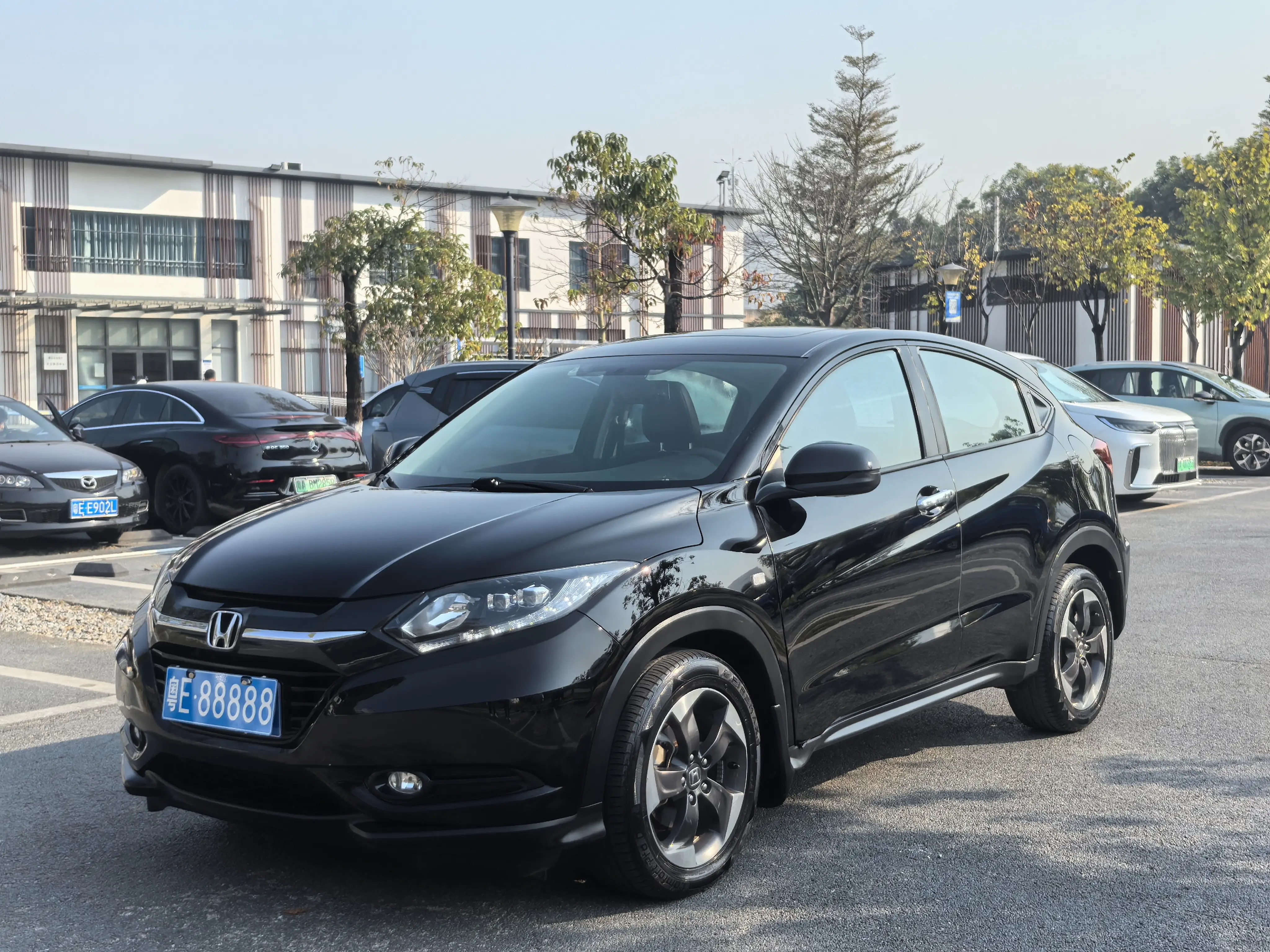 Honda Vezel (Binzhi)  из Китая