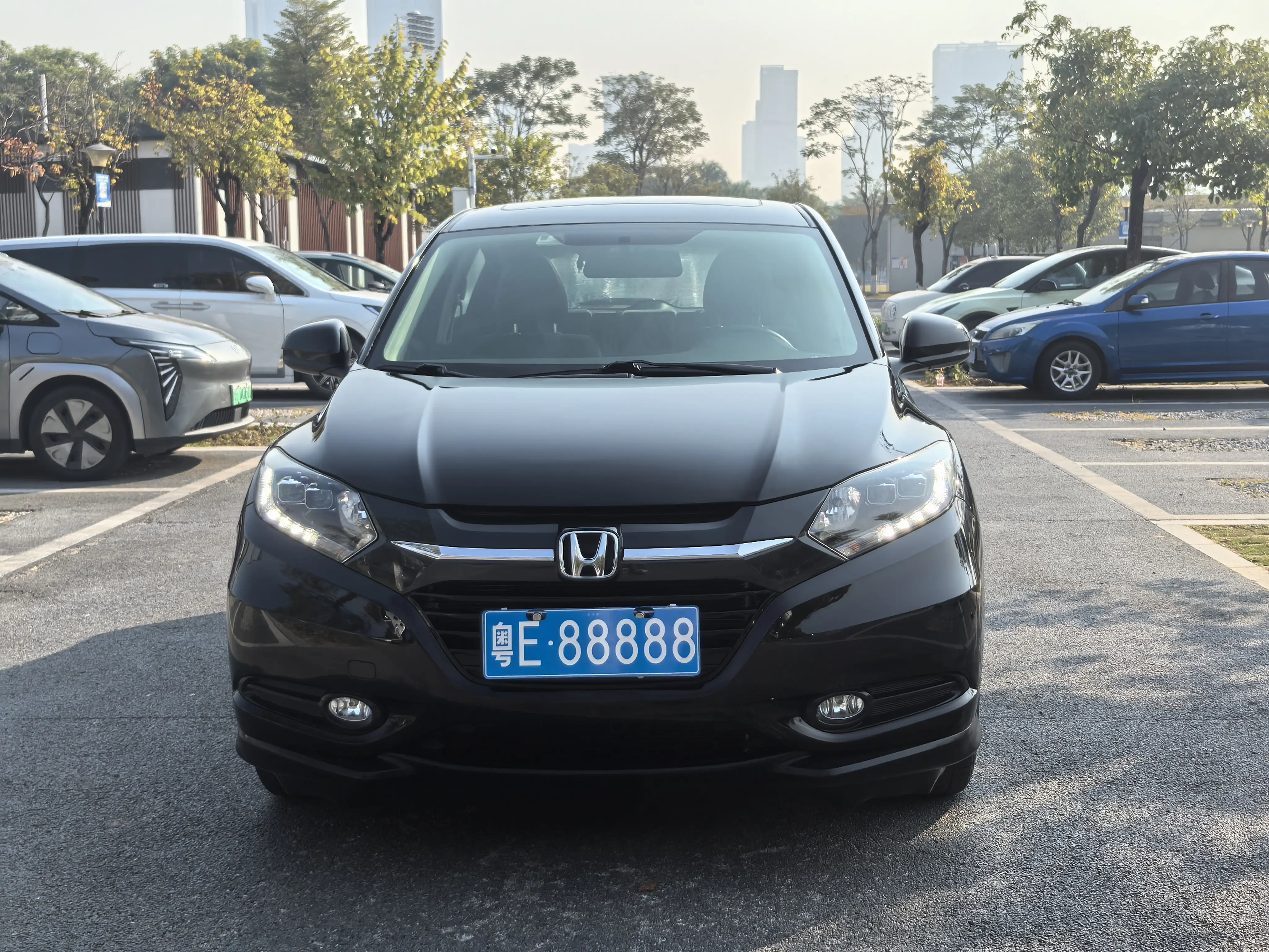 Honda Vezel (Binzhi)  из Китая