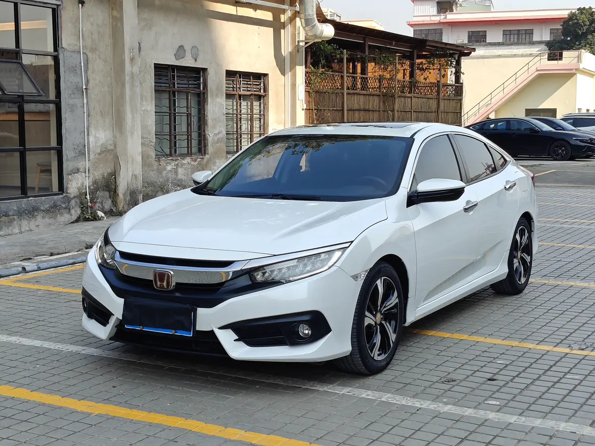 Honda Civic  из Китая