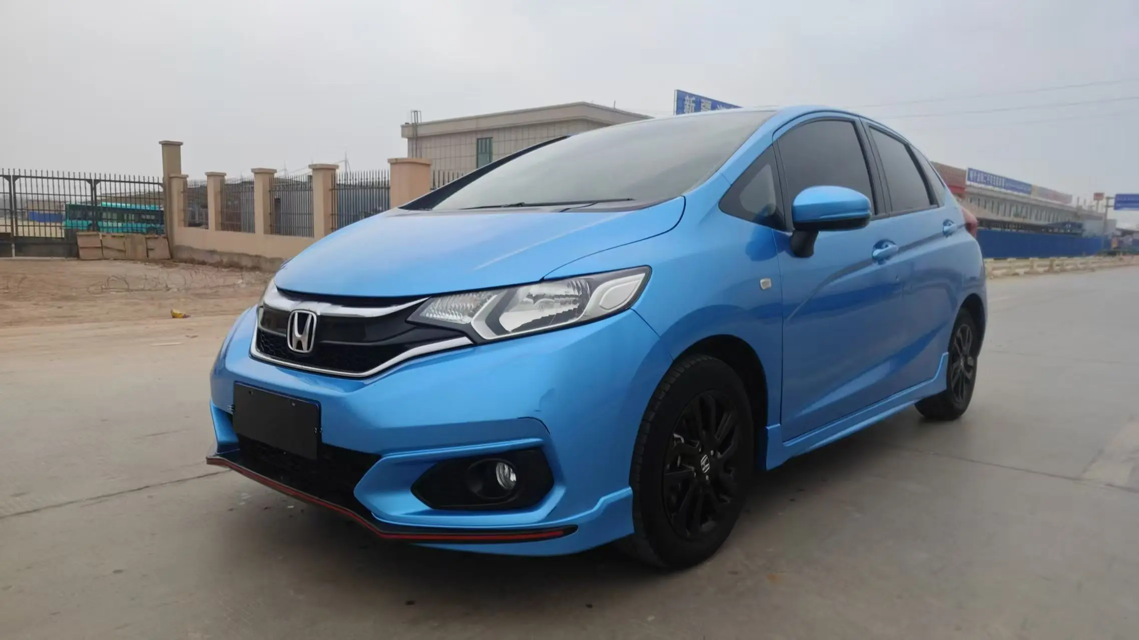 Honda Fit  из Китая