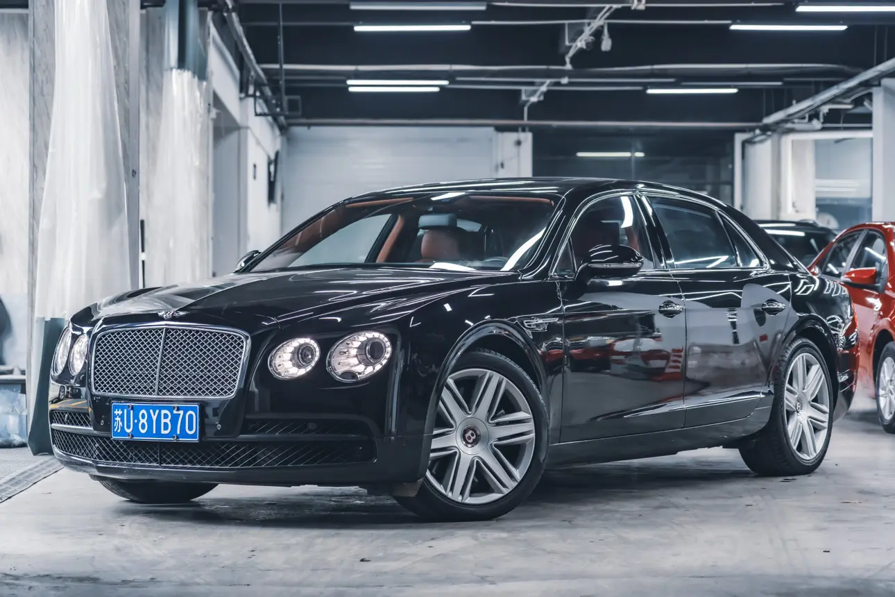 Bentley Galloping  из Китая