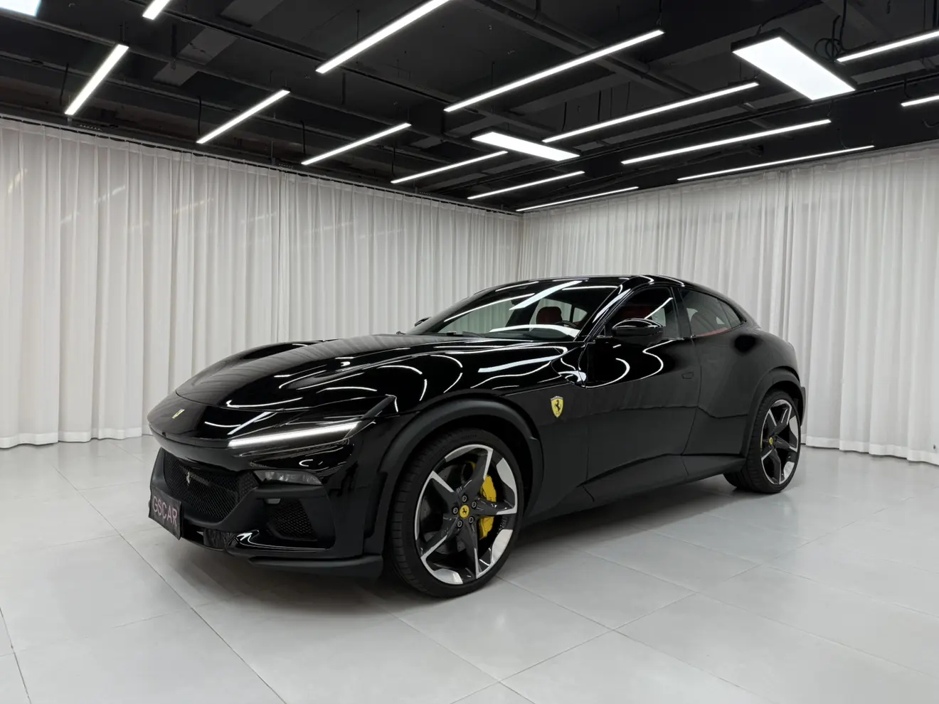 Ferrari Purosangue  из Китая