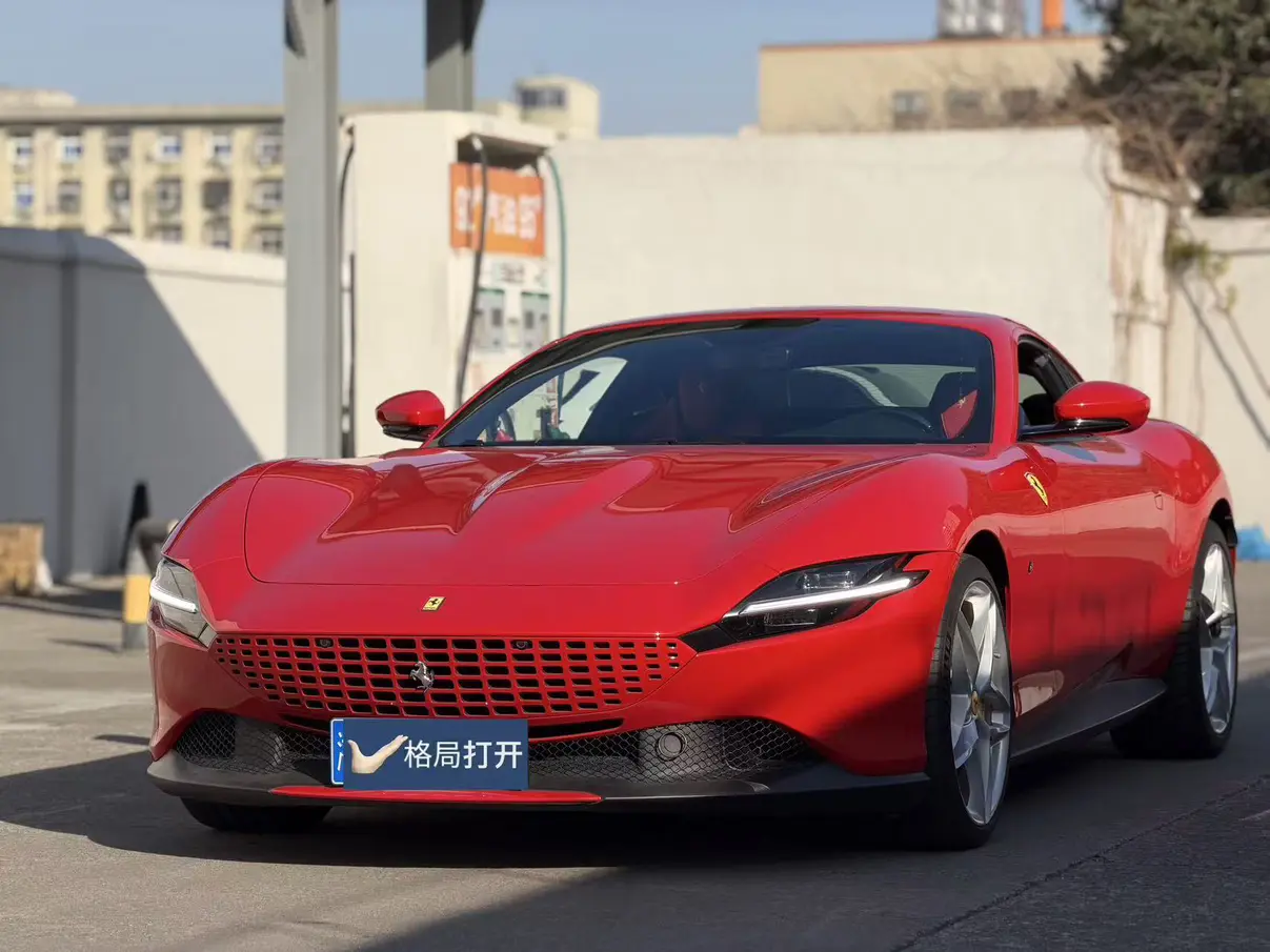 Ferrari Roma  из Китая