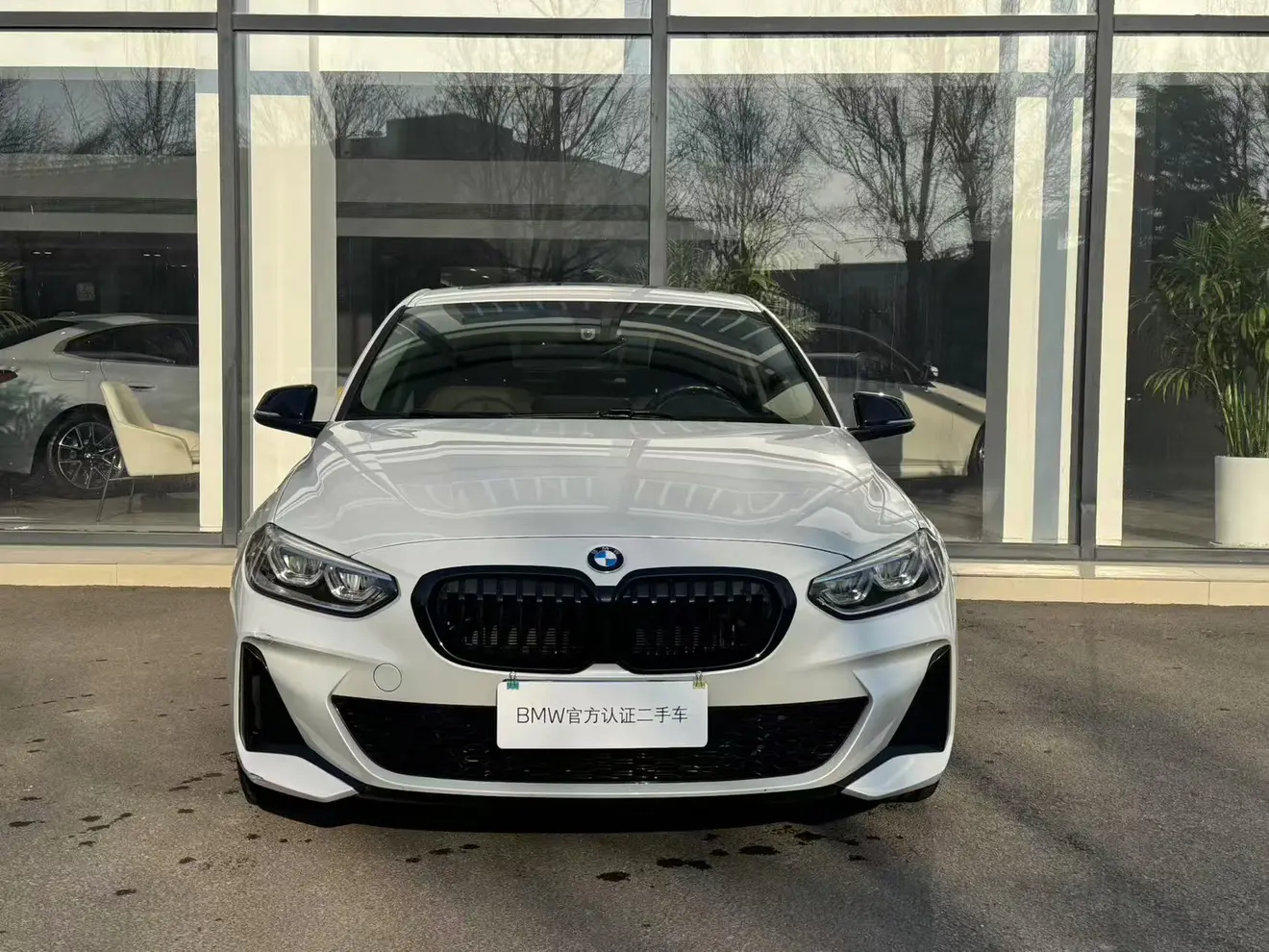 BMW 1 Series  из Китая