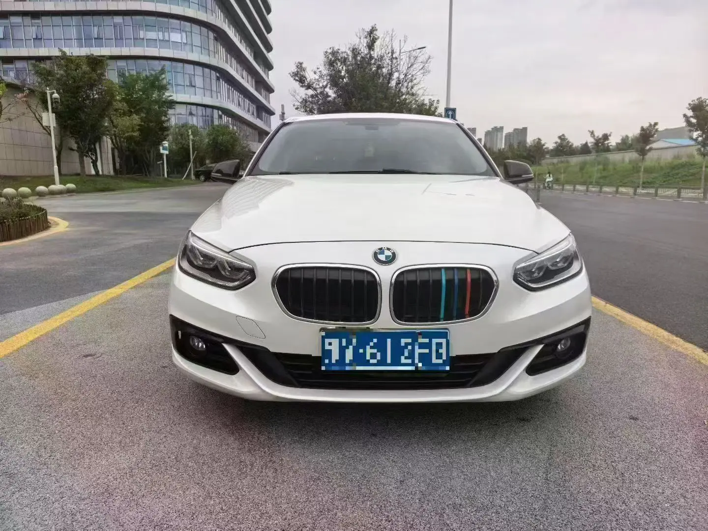 BMW 1 Series  из Китая