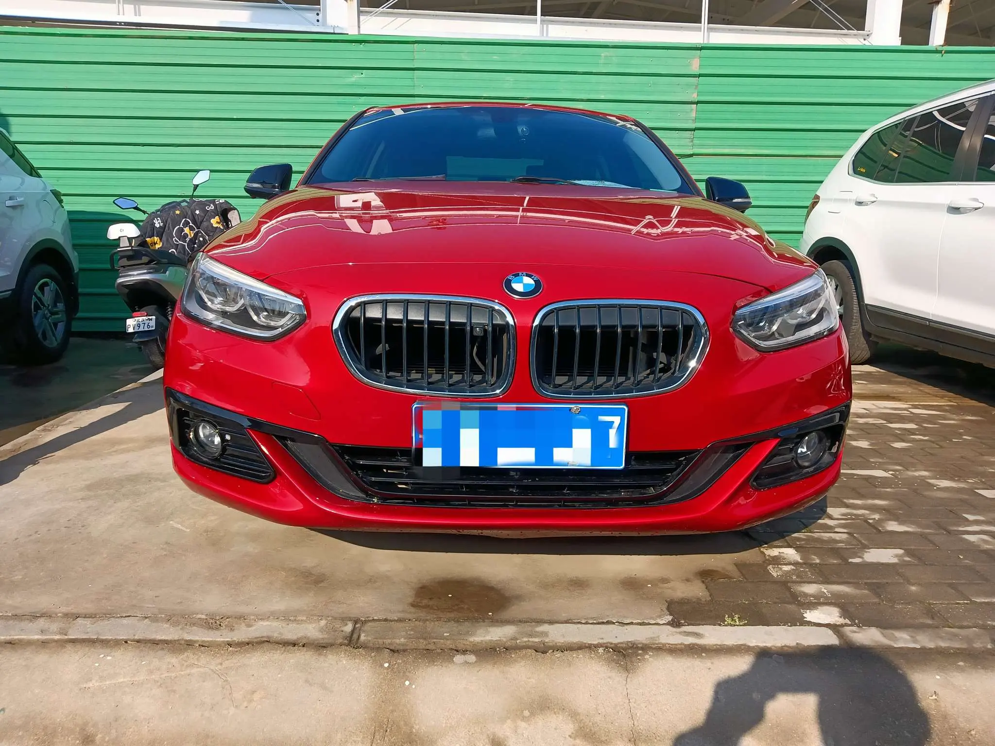 BMW 1 Series  из Китая