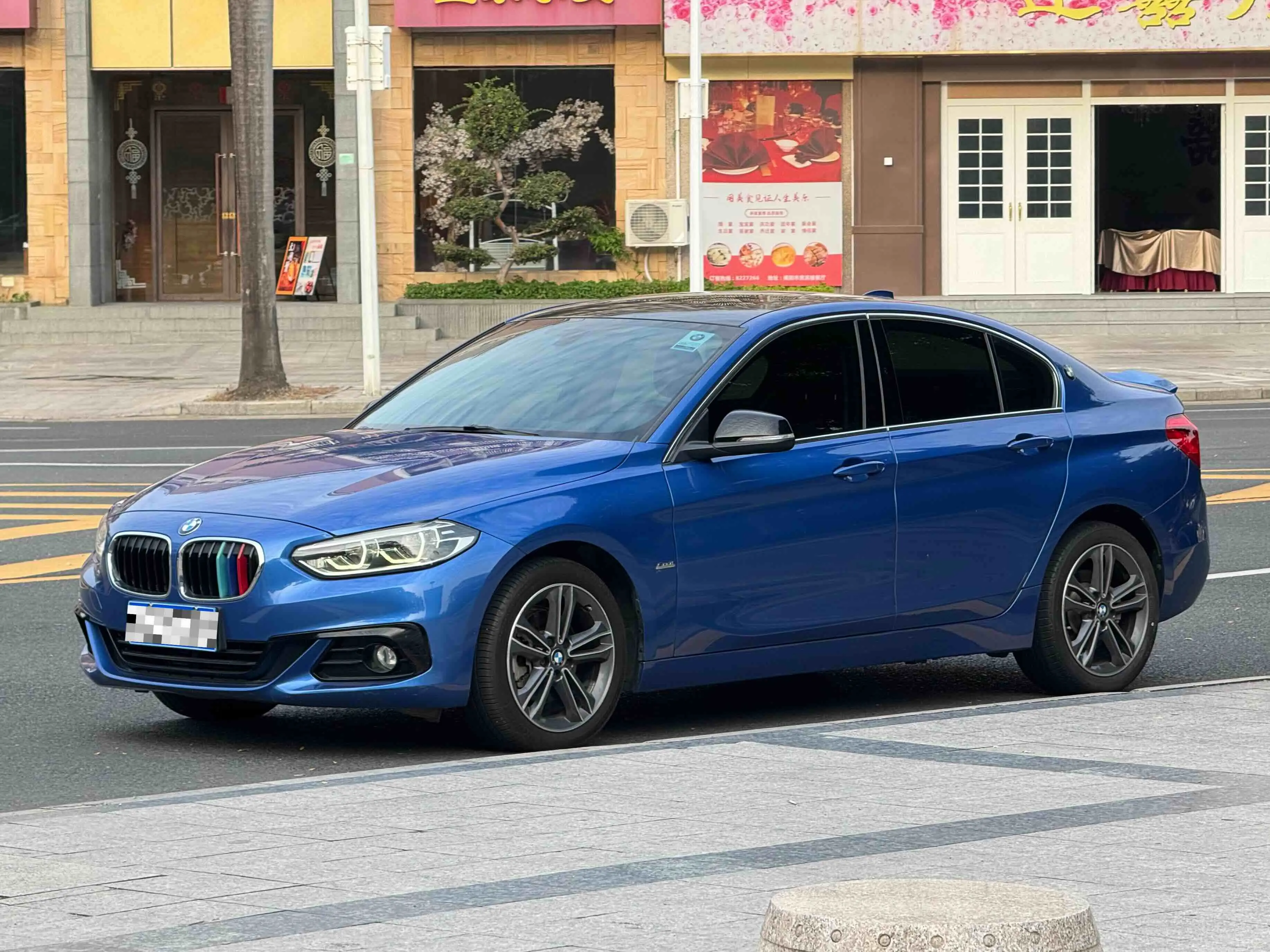 BMW 1 Series  из Китая