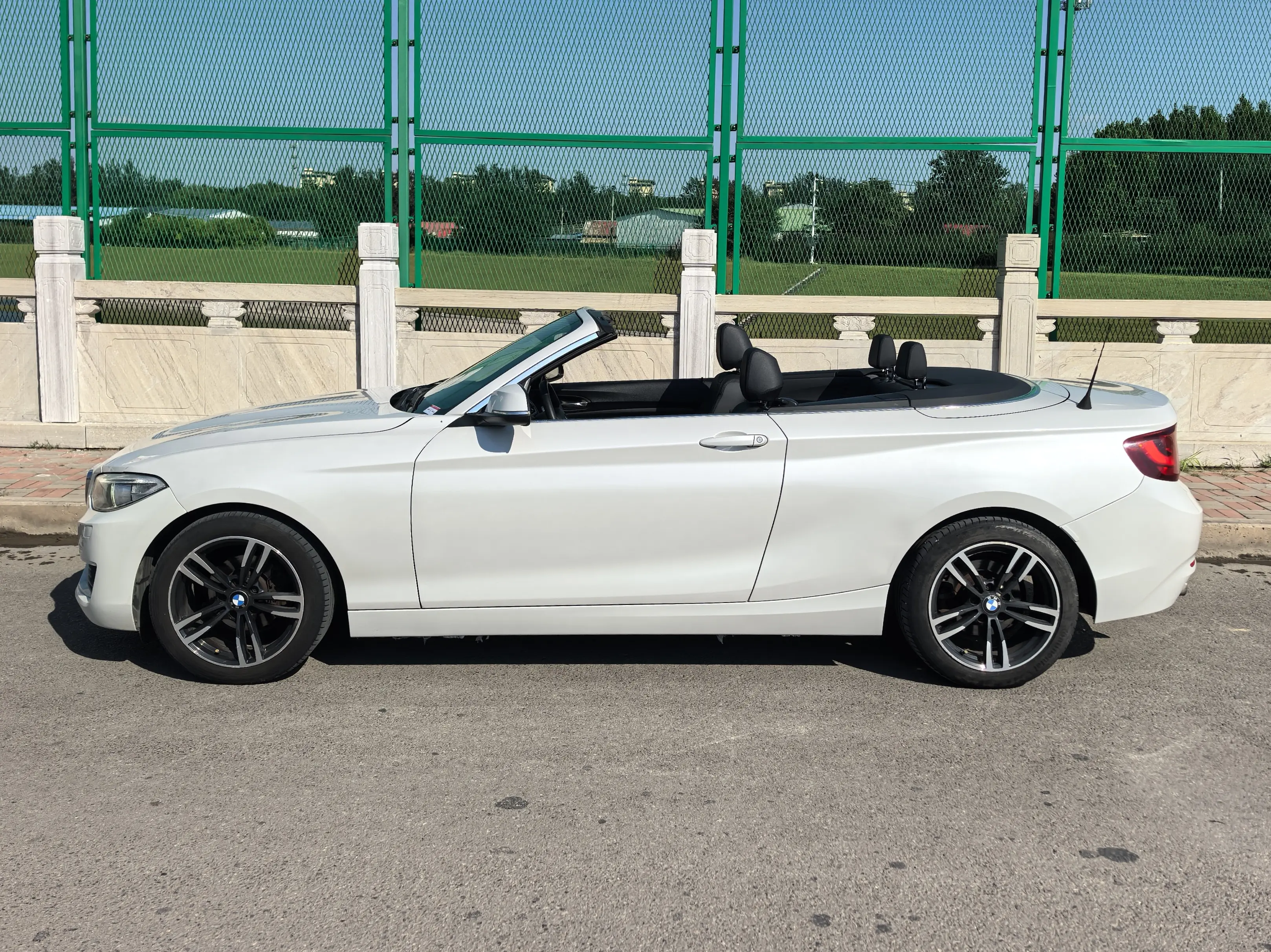 BMW 2 Series  из Китая