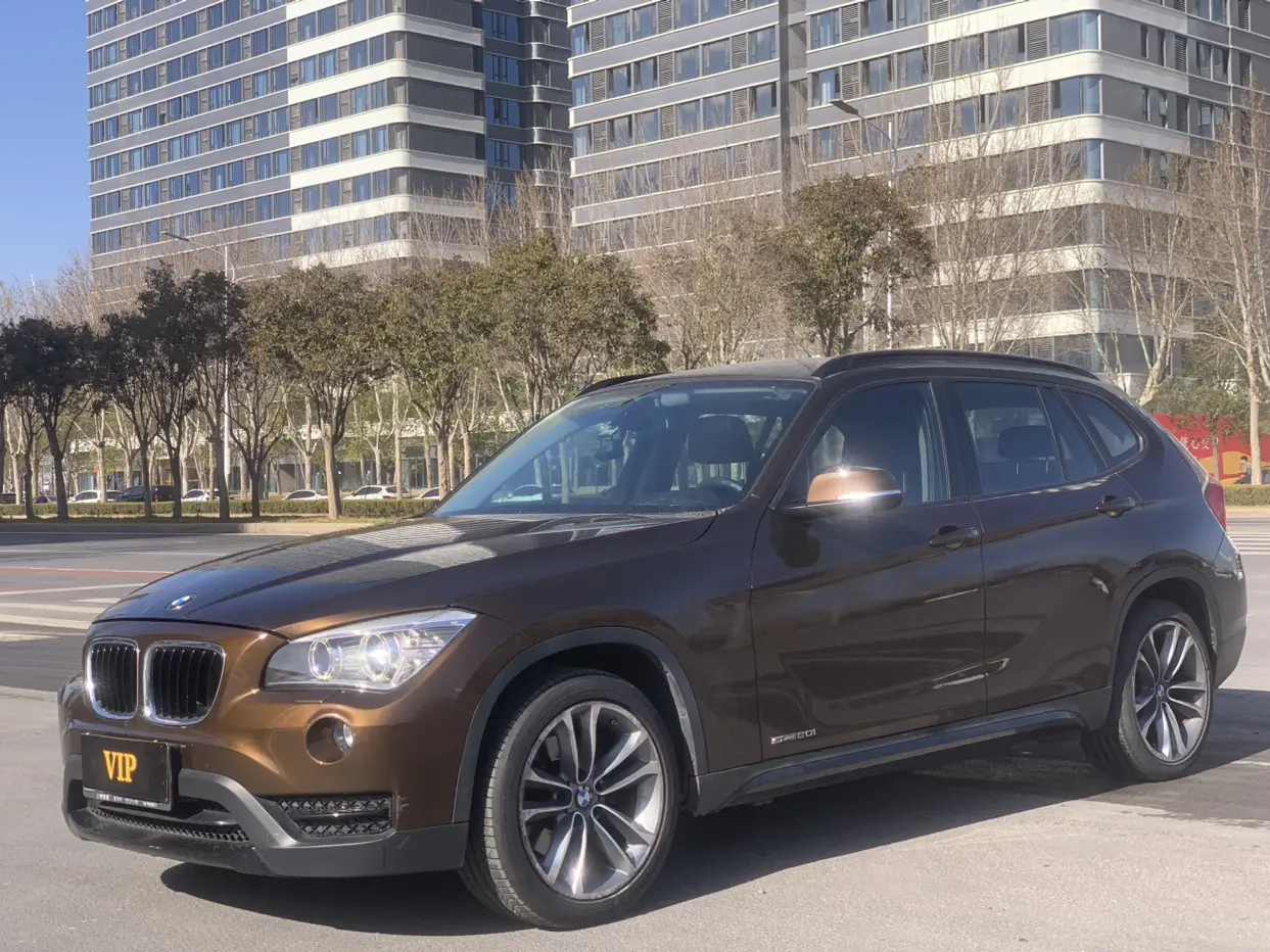 BMW X1  из Китая