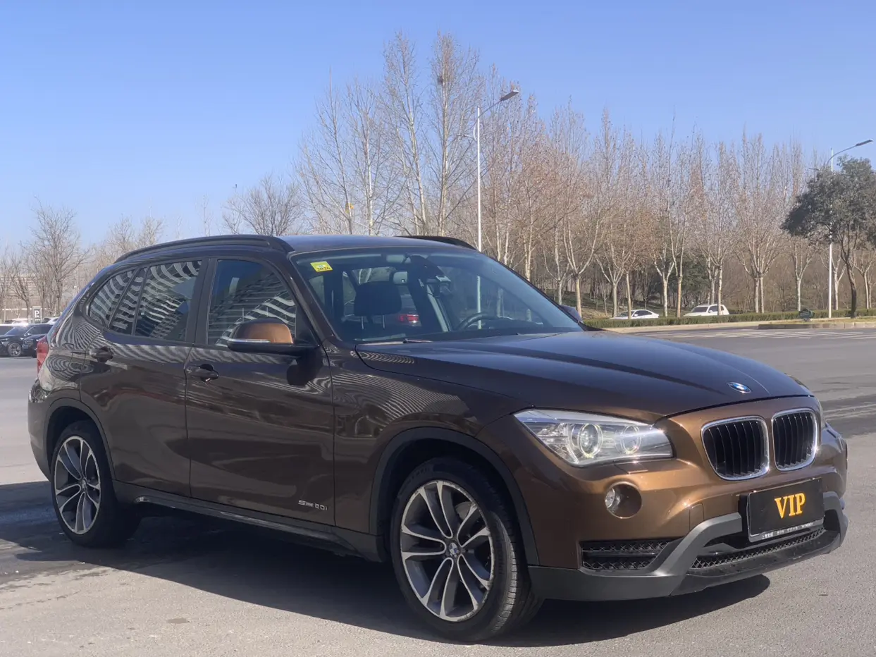 BMW X1  из Китая