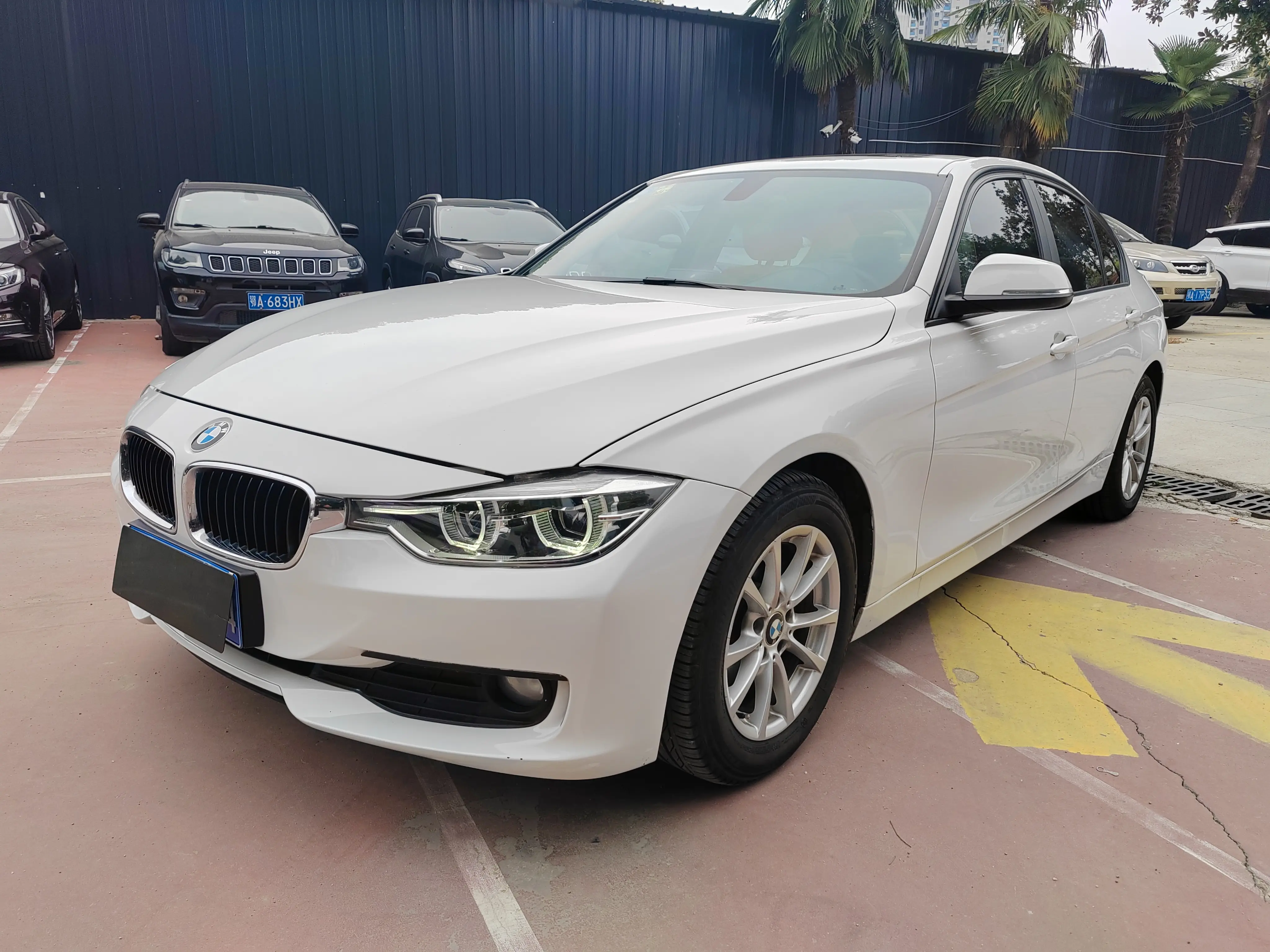 BMW 3 Series  из Китая