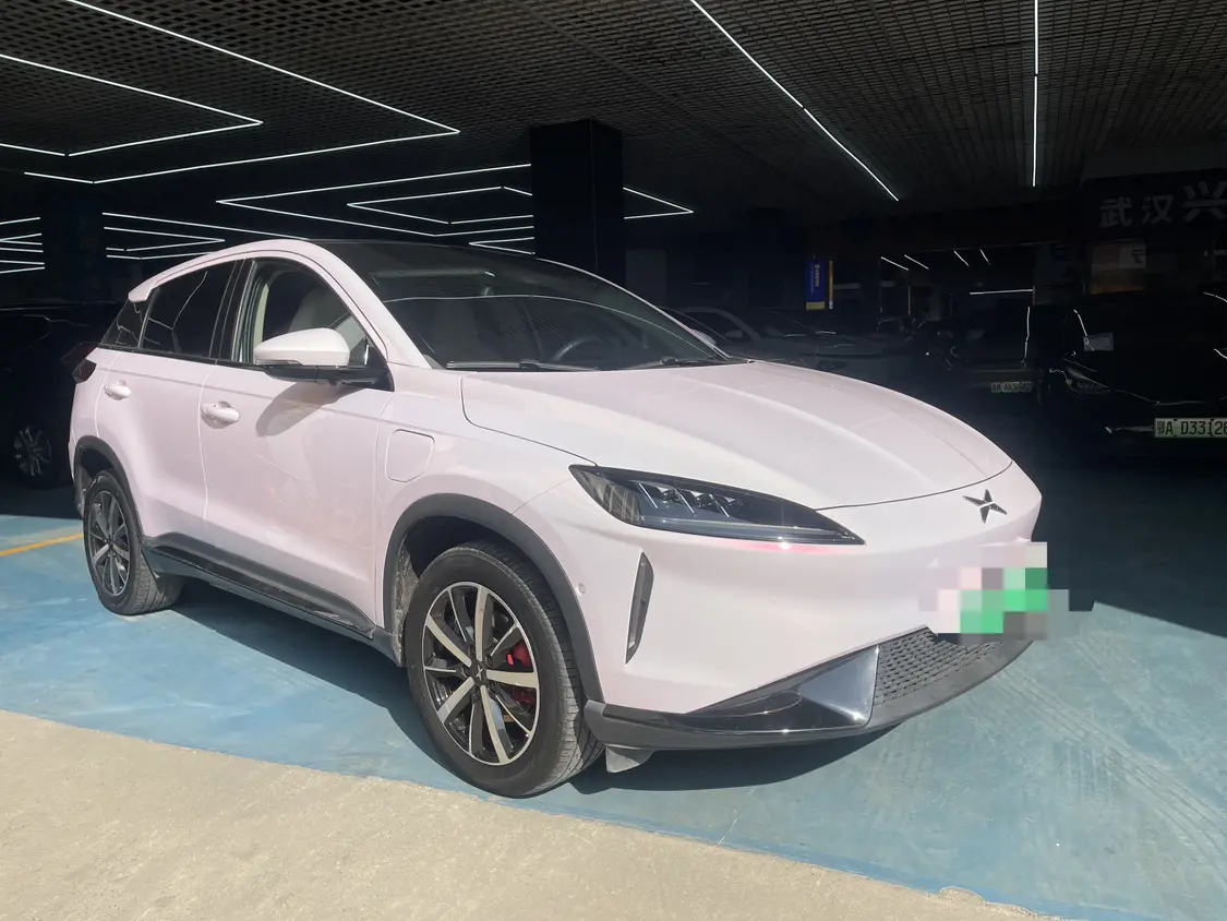 Xpeng G3  из Китая