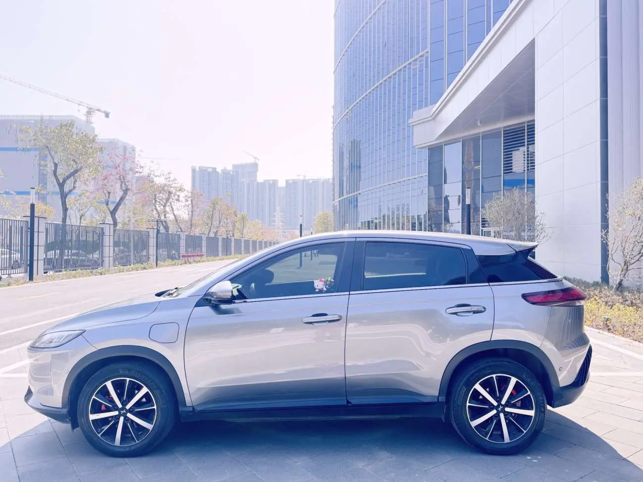 Xpeng G3  из Китая