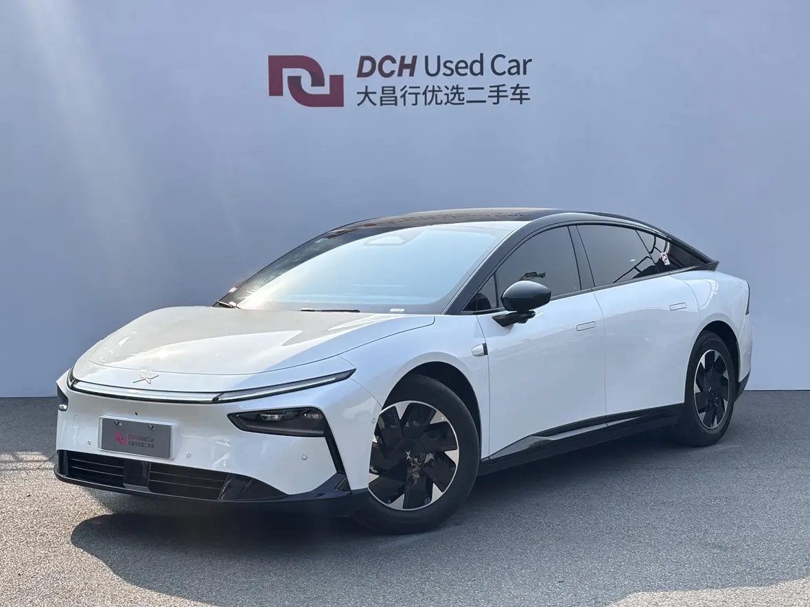 Xpeng P7+  из Китая