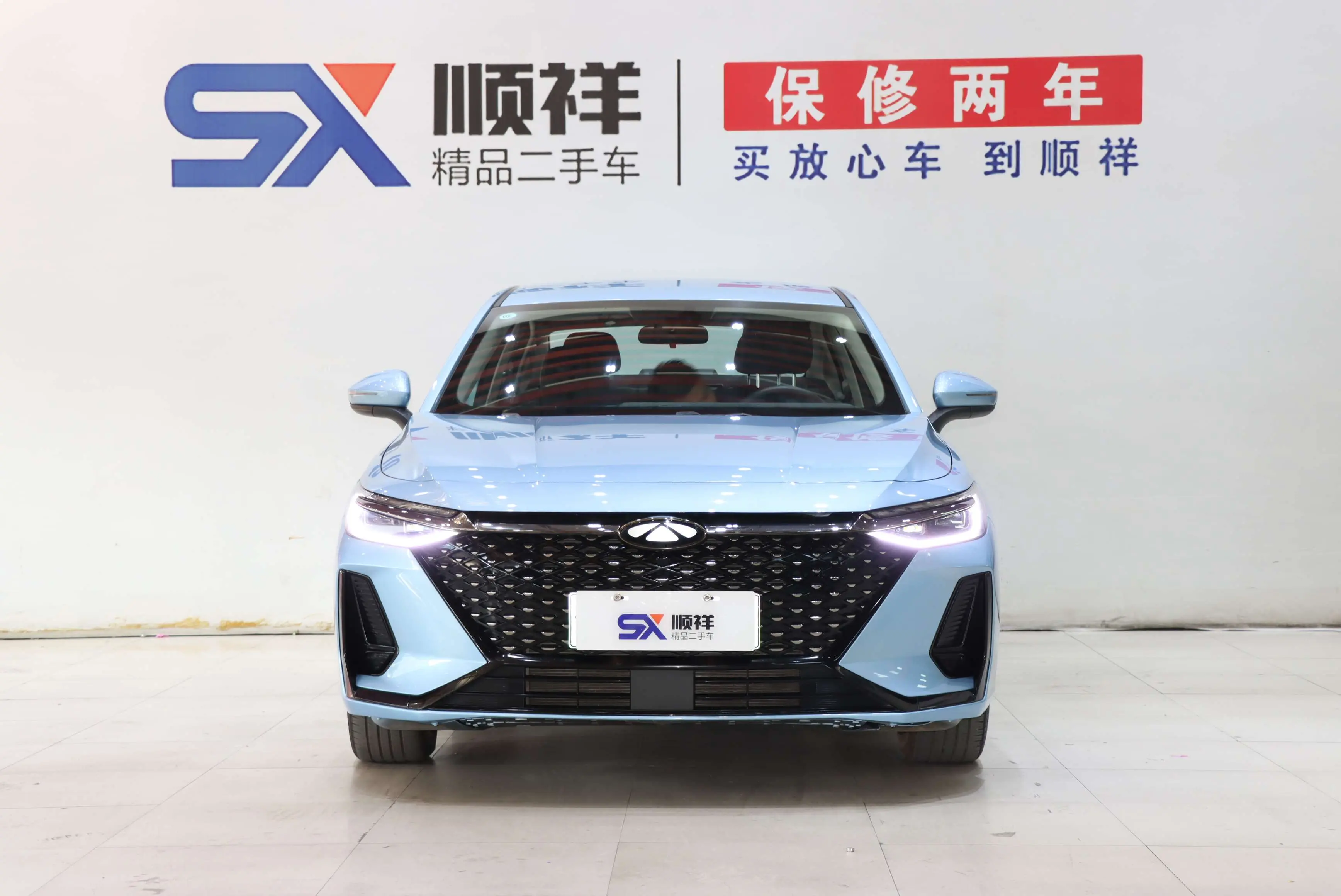 Chery Fengyun A8  из Китая