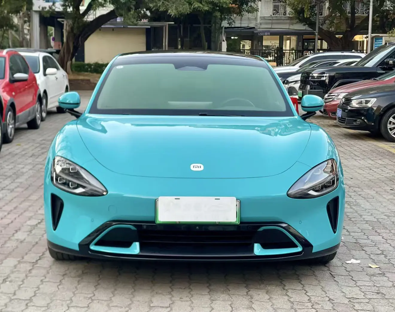 Xiaomi car Xiaomi SU7  из Китая