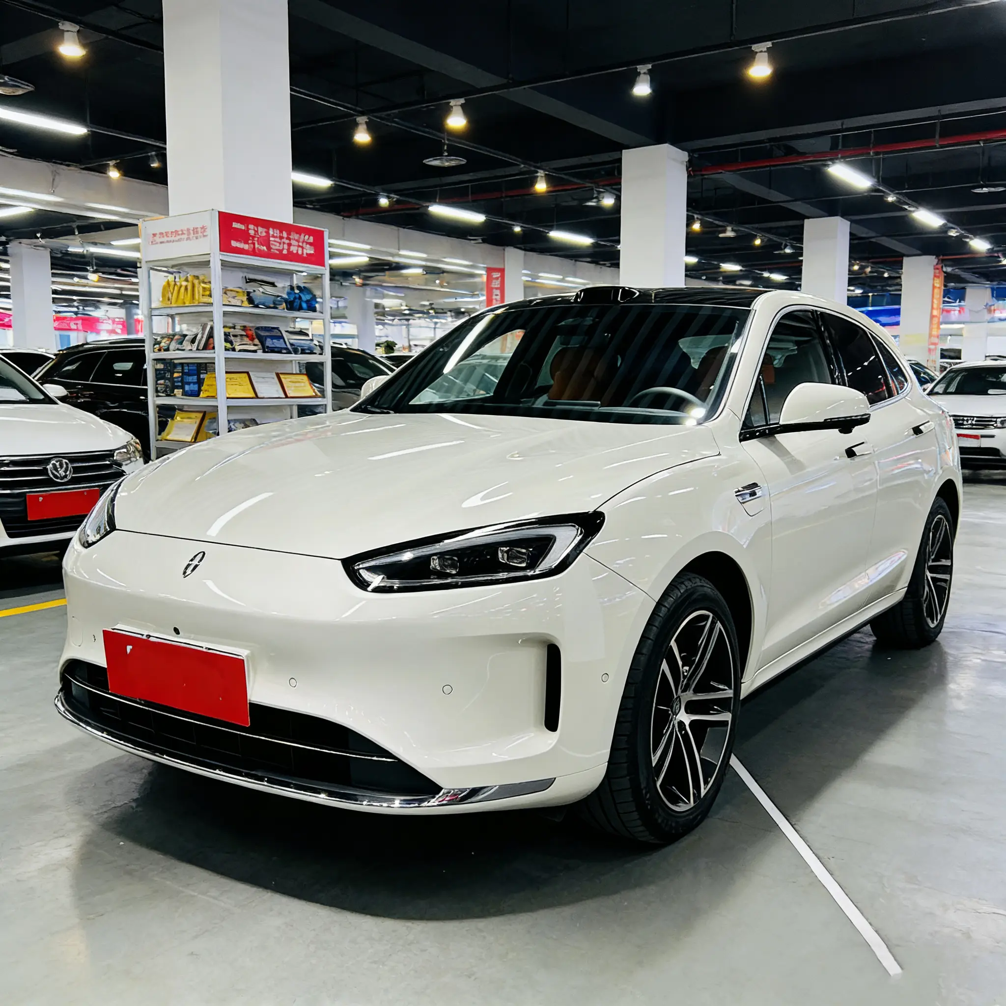 AITO M5 (Wenjie M5)  из Китая