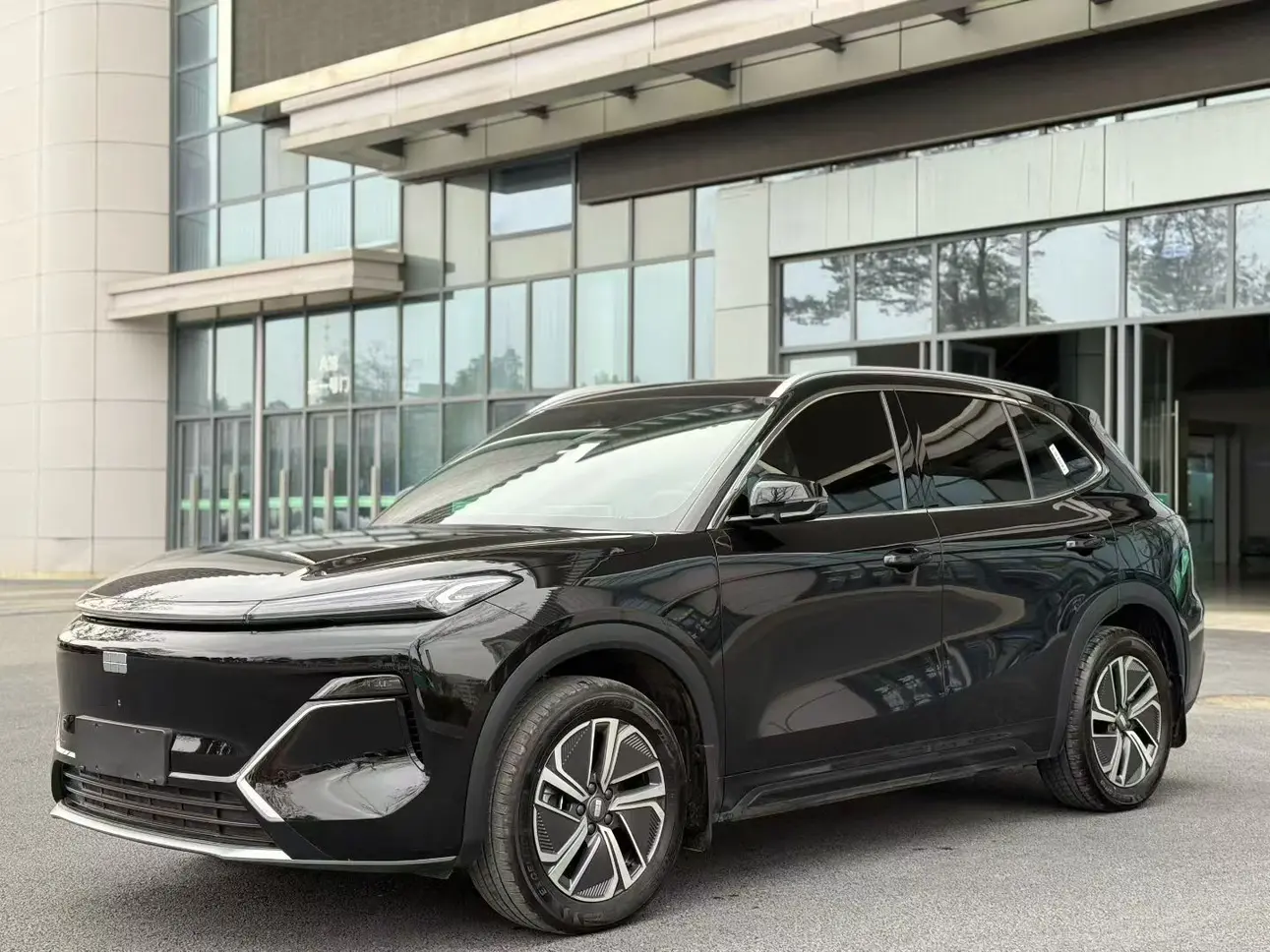 Geely Galaxy Starship 7 EM-i  из Китая