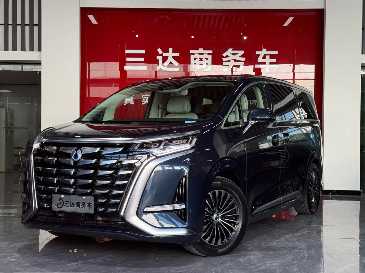 Denza D9 DM  из Китая