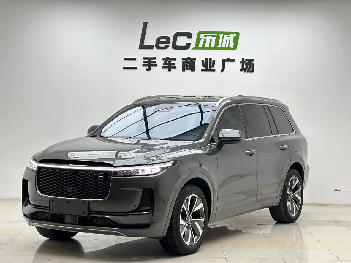 Li ONE (Ideal ONE)  из Китая