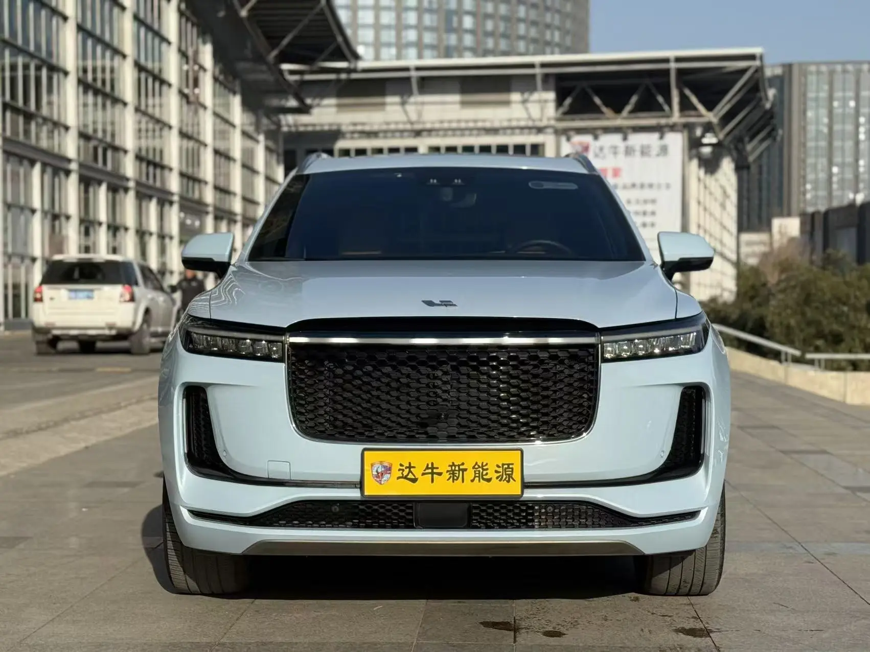 Li ONE (Ideal ONE)  из Китая