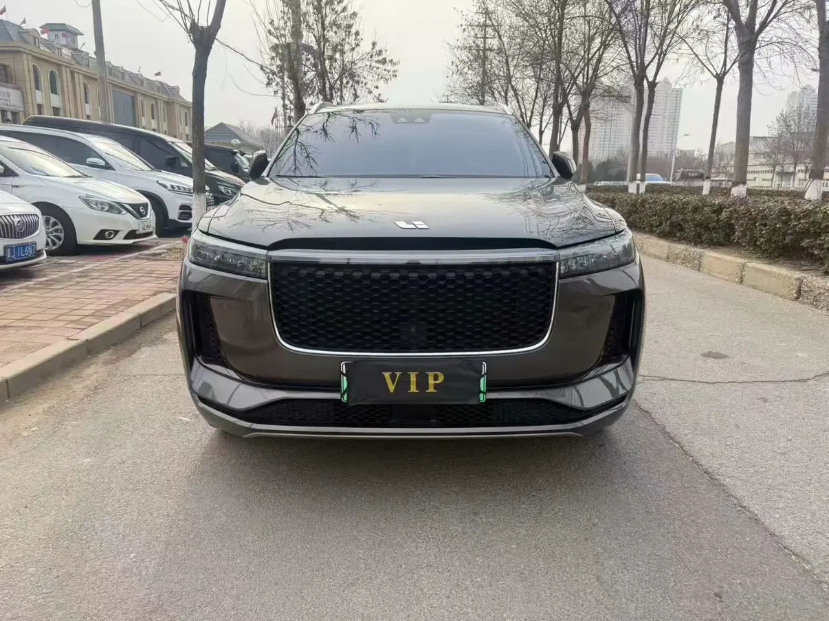 Li ONE (Ideal ONE)  из Китая