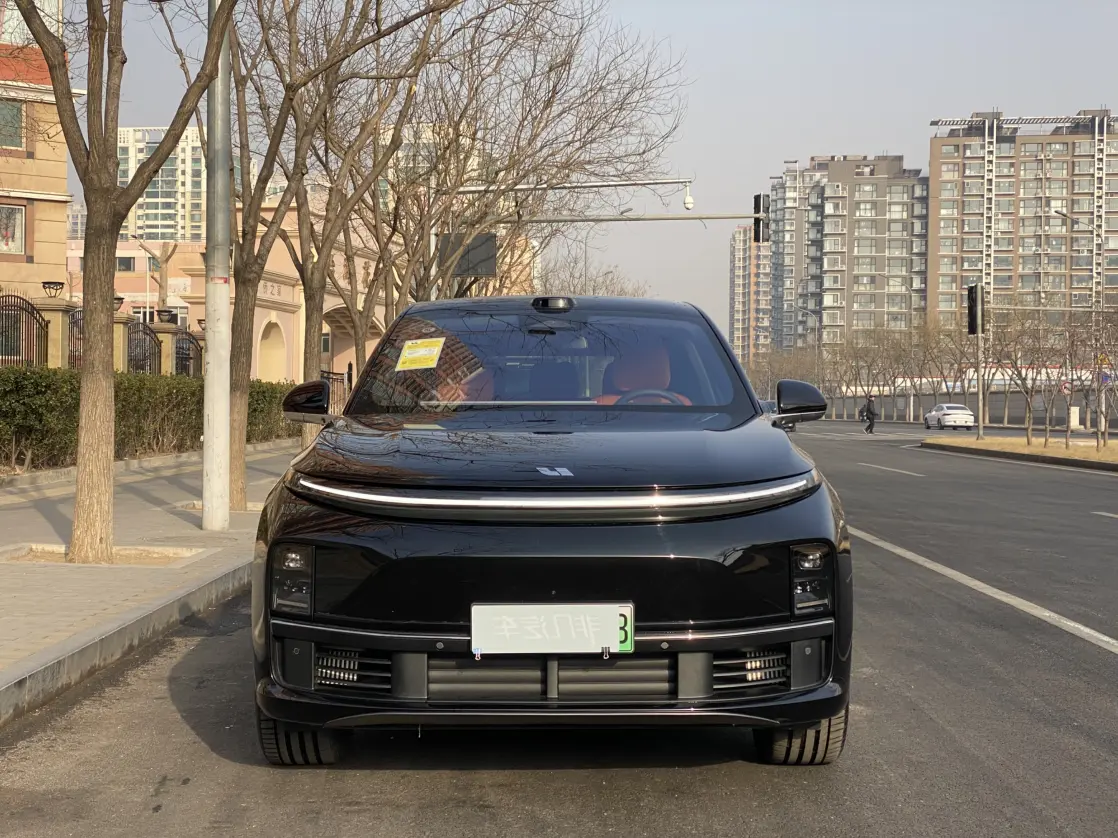 Li L7 (Ideal L7)  из Китая