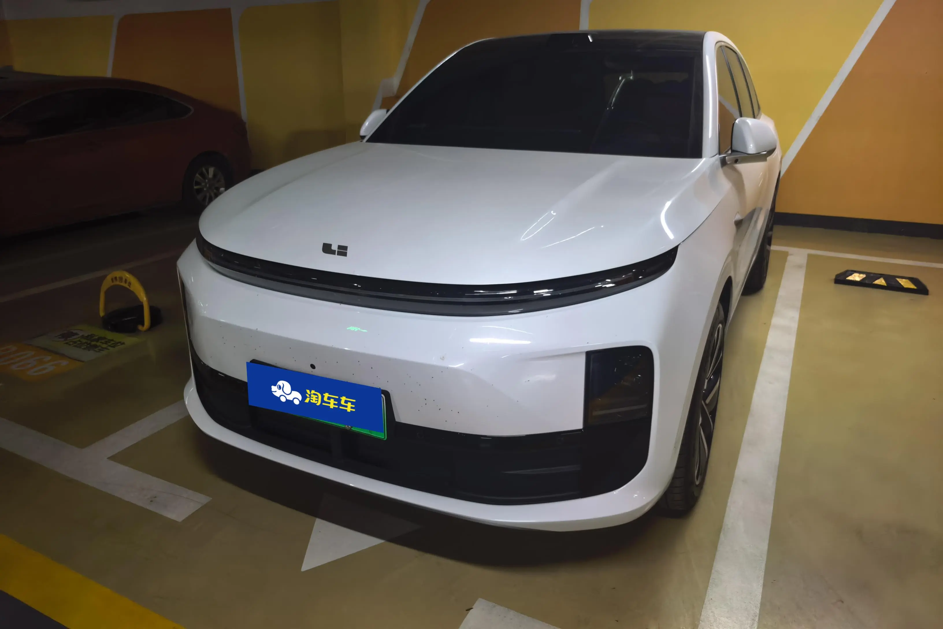 Li L6 (Ideal L6)  из Китая