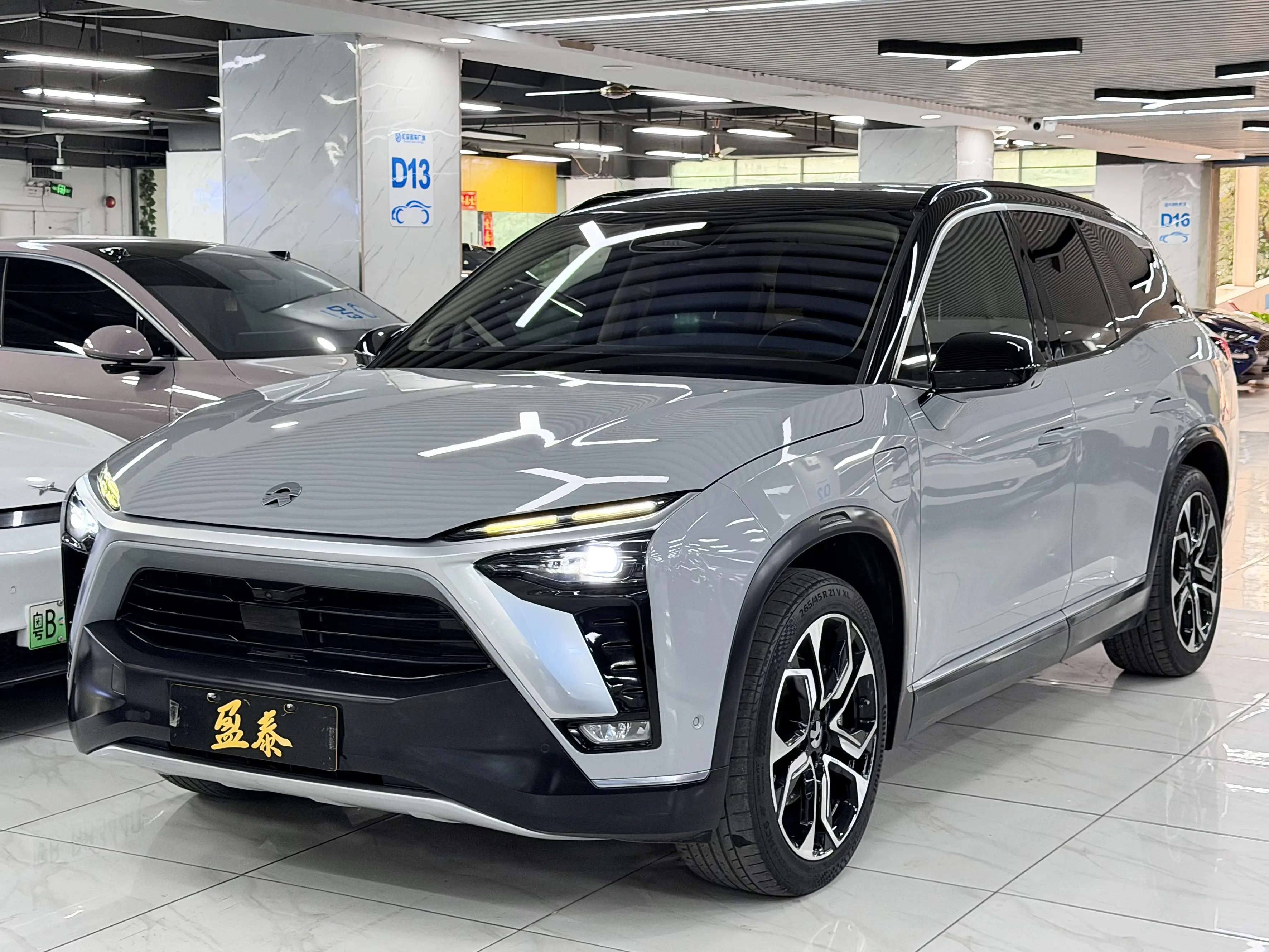 NIO ES8  из Китая