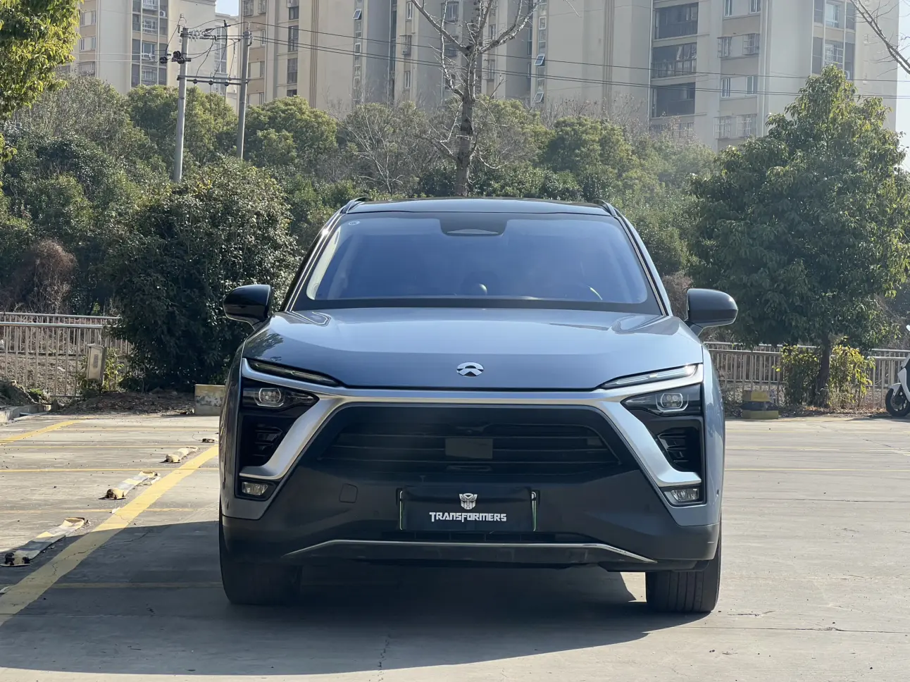 NIO ES8  из Китая