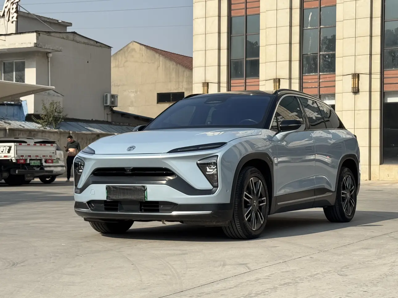 NIO EC6  из Китая