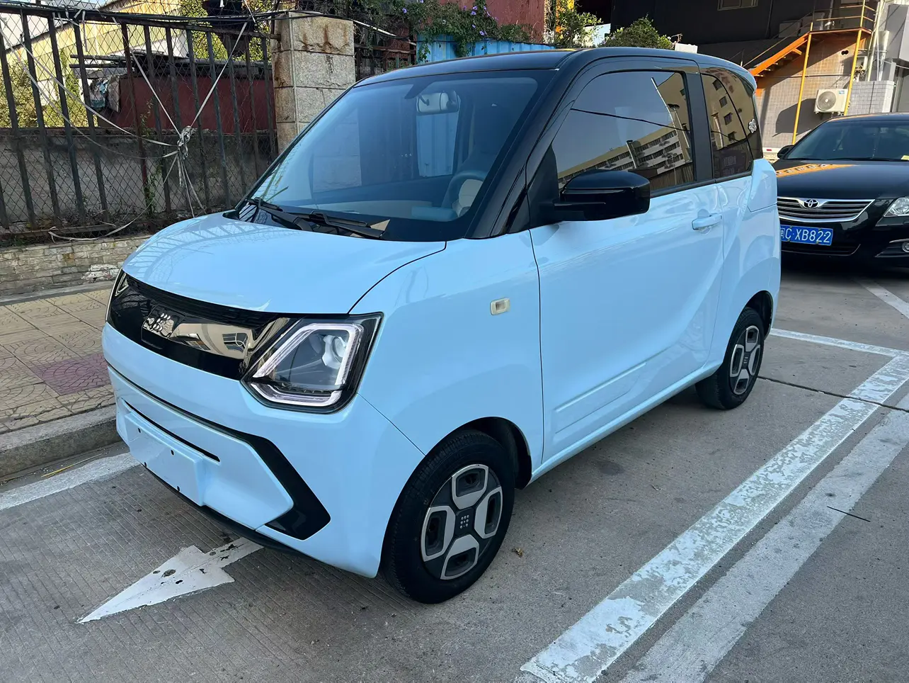 Dongfeng Scenery MINIEV  из Китая