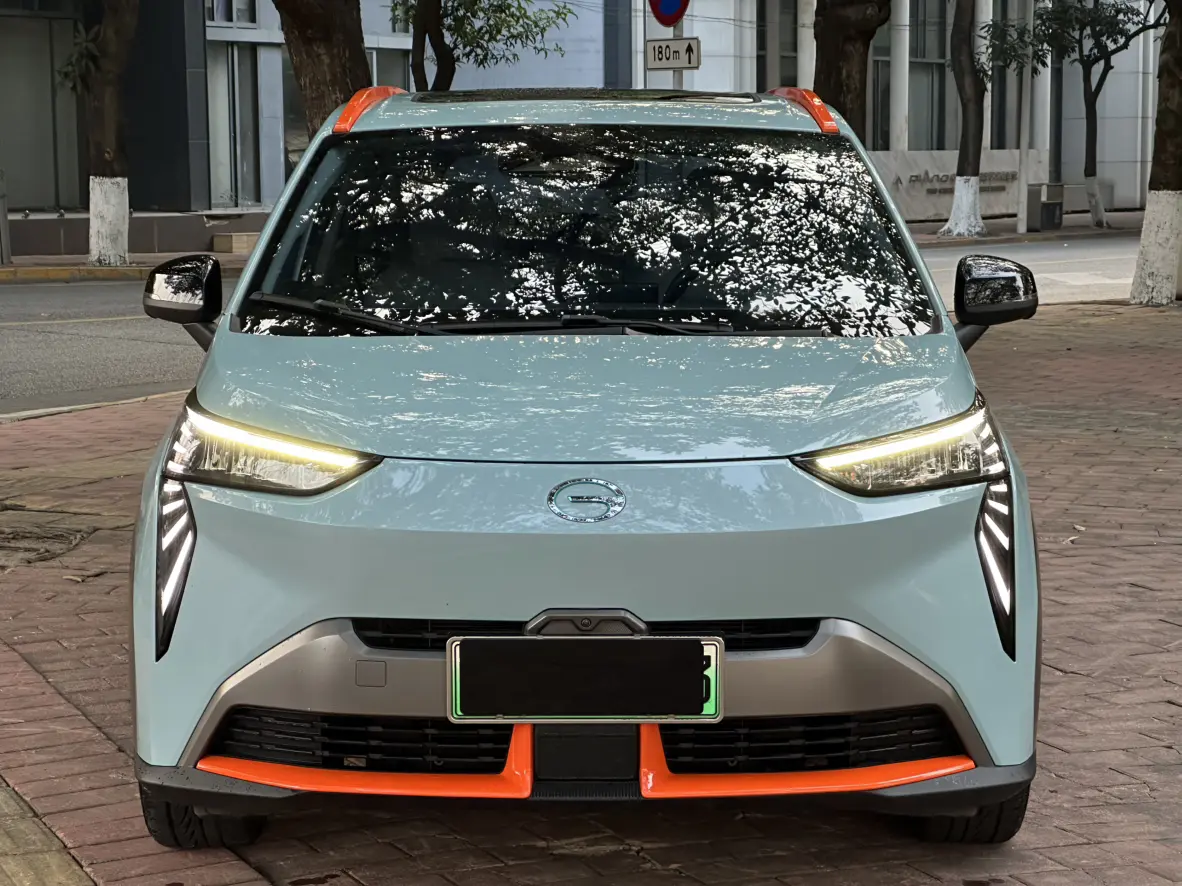 AION Y  из Китая