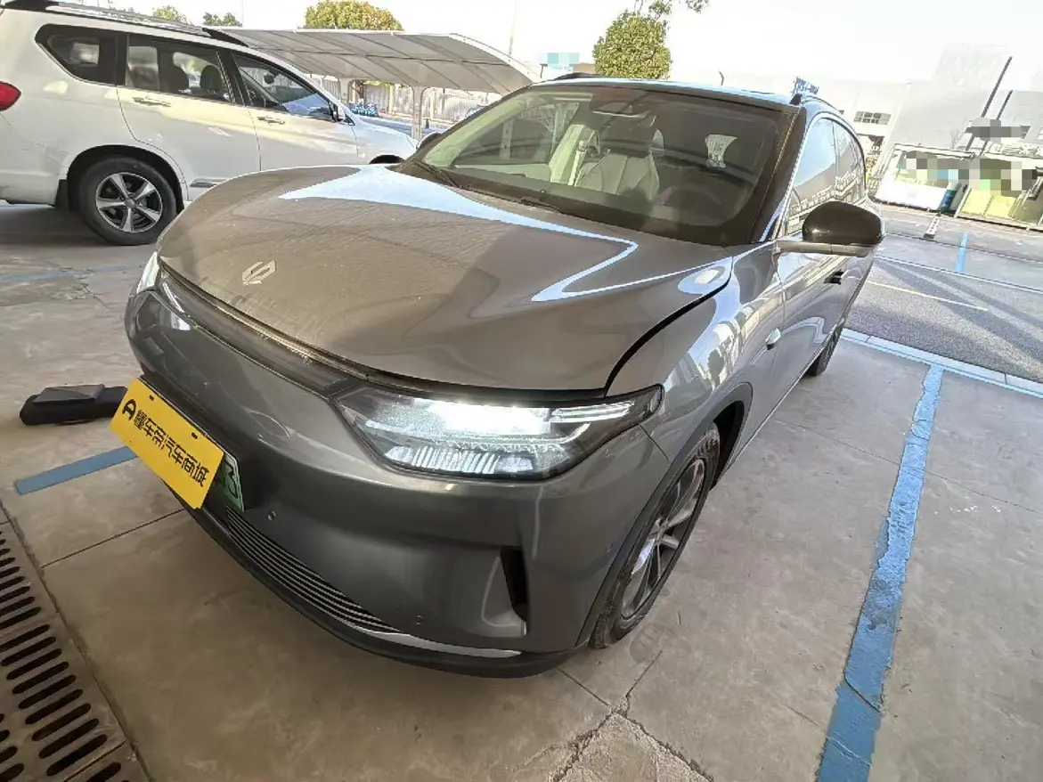 Leapmotor Zero running C11  из Китая