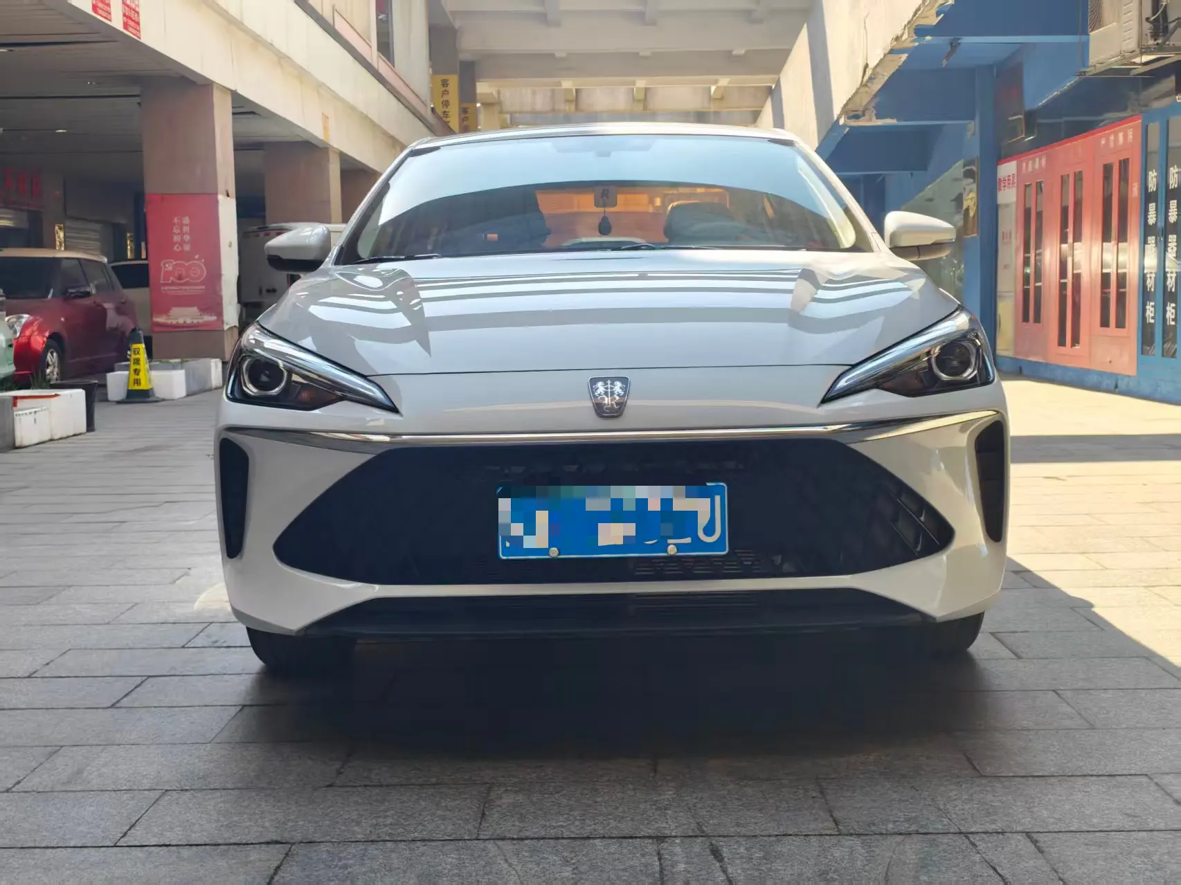 Roewe i5  из Китая