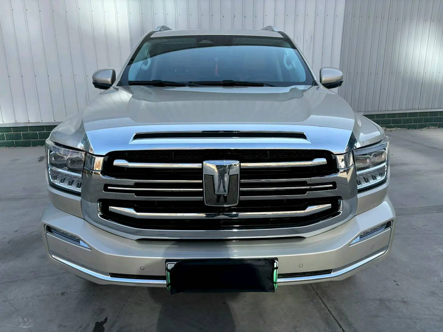 Tank 500 Hi4-T  из Китая