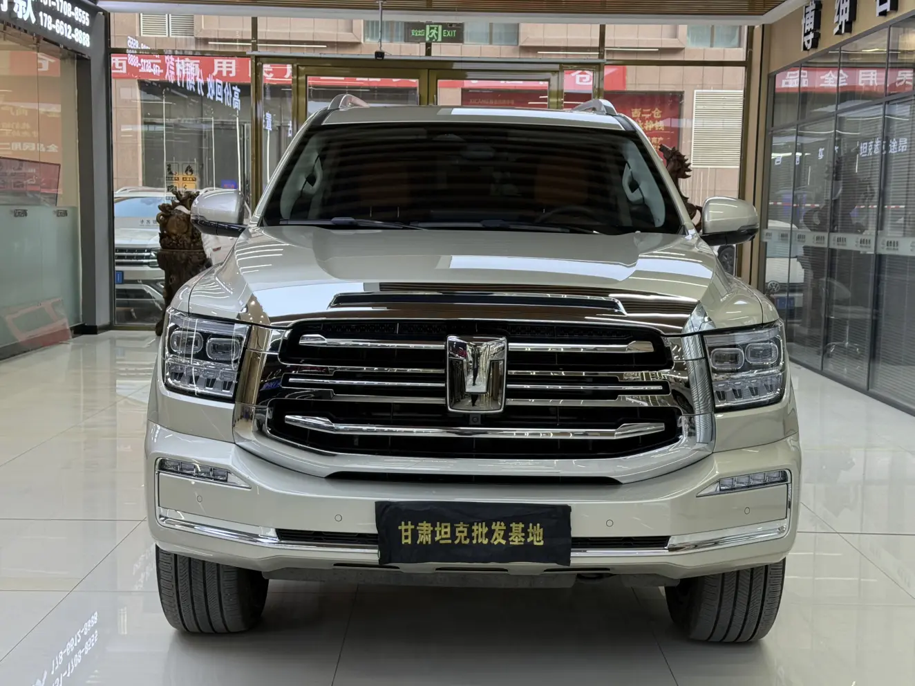 Tank 500 Hi4-T  из Китая