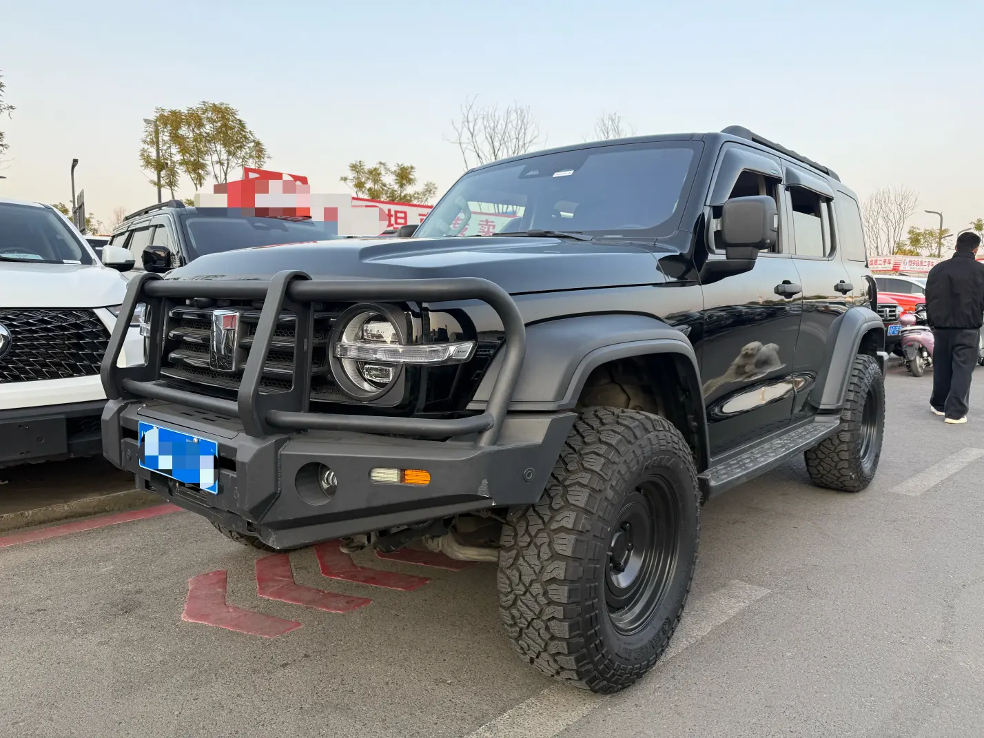 Tank 300  из Китая