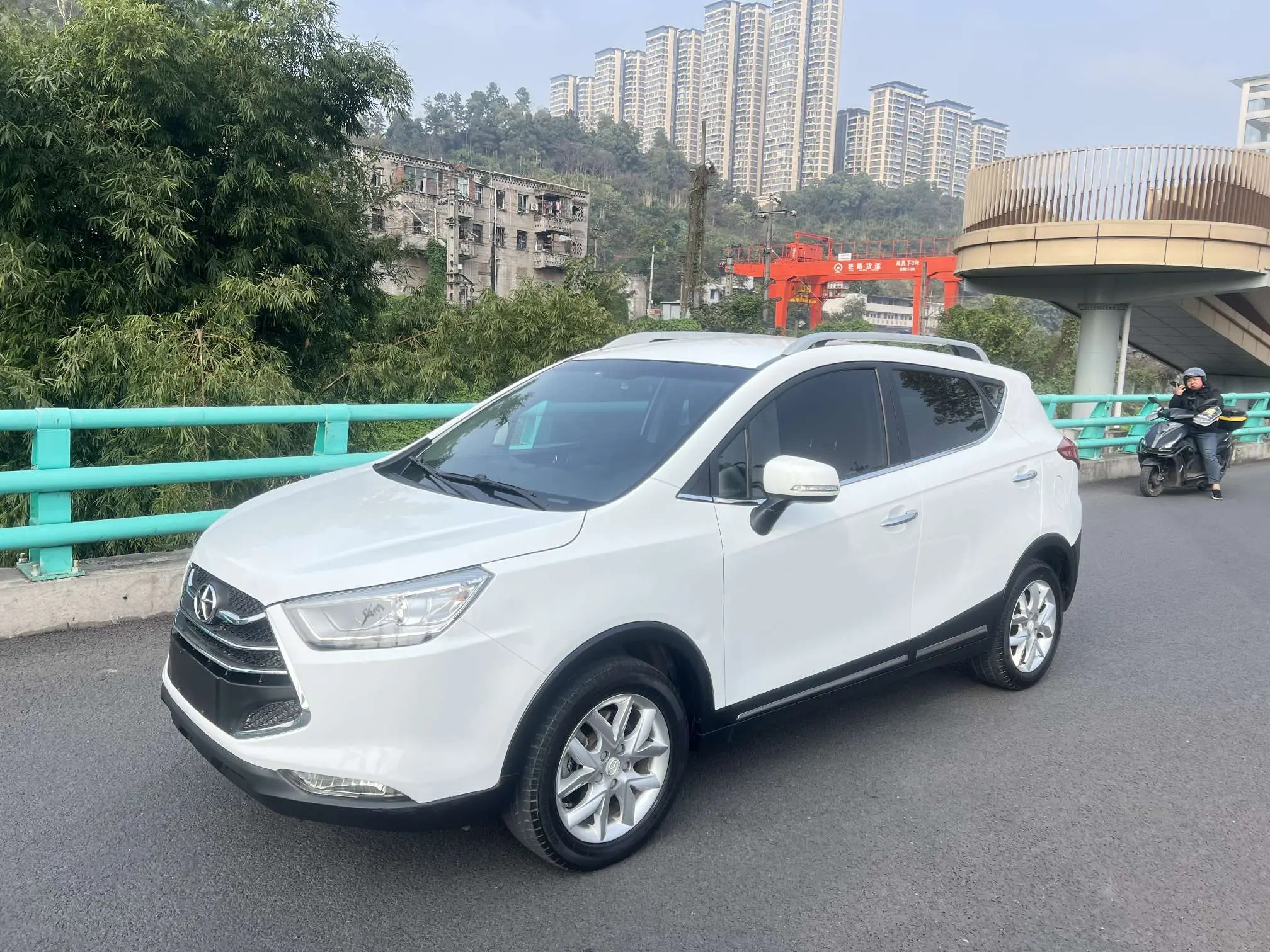 Jiangxi Ruifeng S3  из Китая