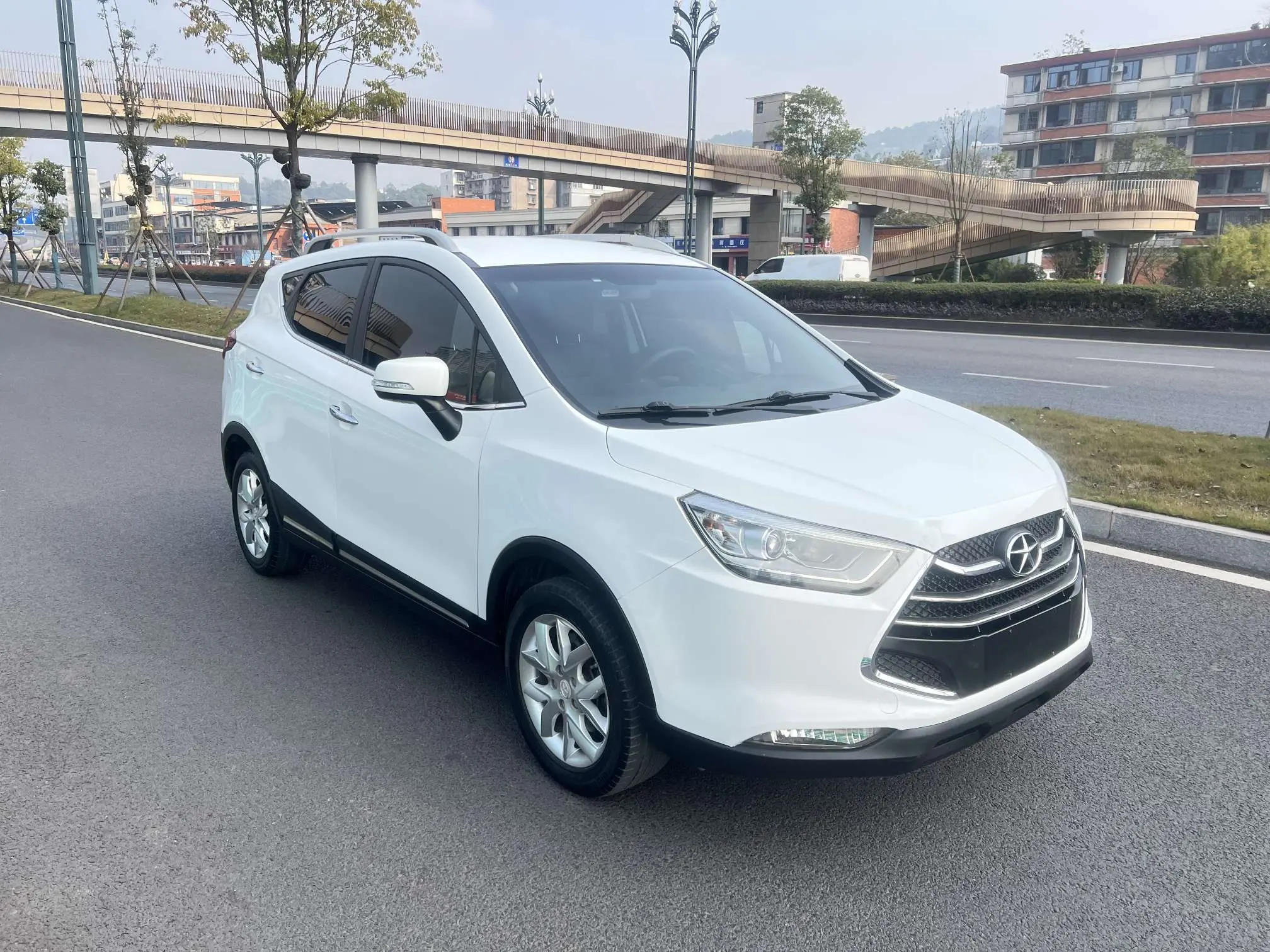 Jiangxi Ruifeng S3  из Китая