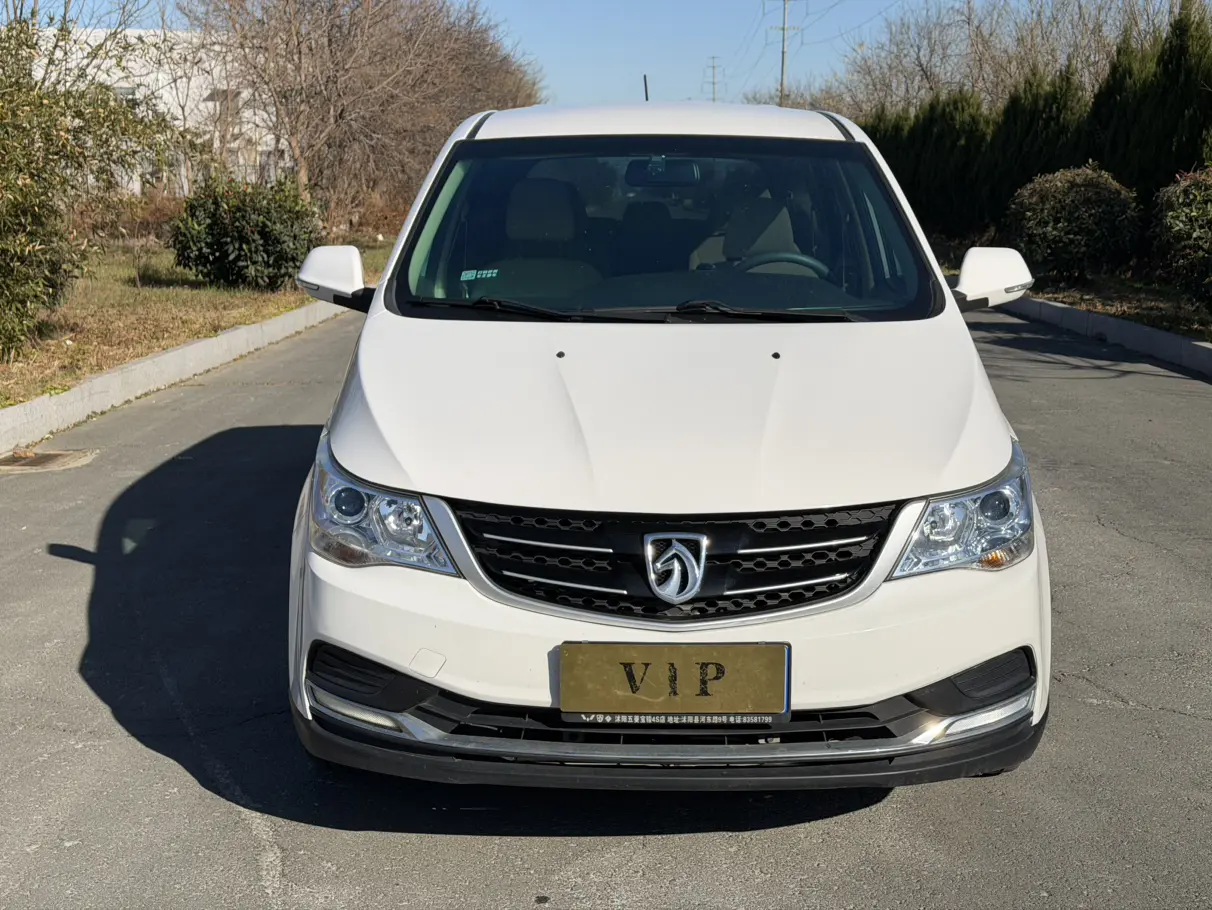 Baojun 730  из Китая