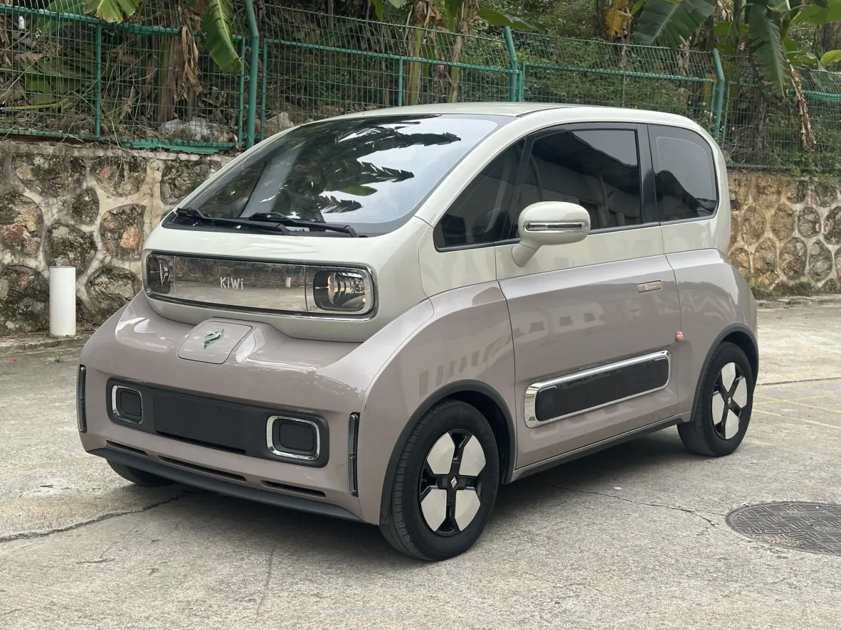 Baojun KiWi EV  из Китая